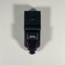 Sigma EF-500 DG Super Electronic Flash