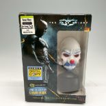 The Dark Knight 2 Disc DVD Collector's Edition and Mask