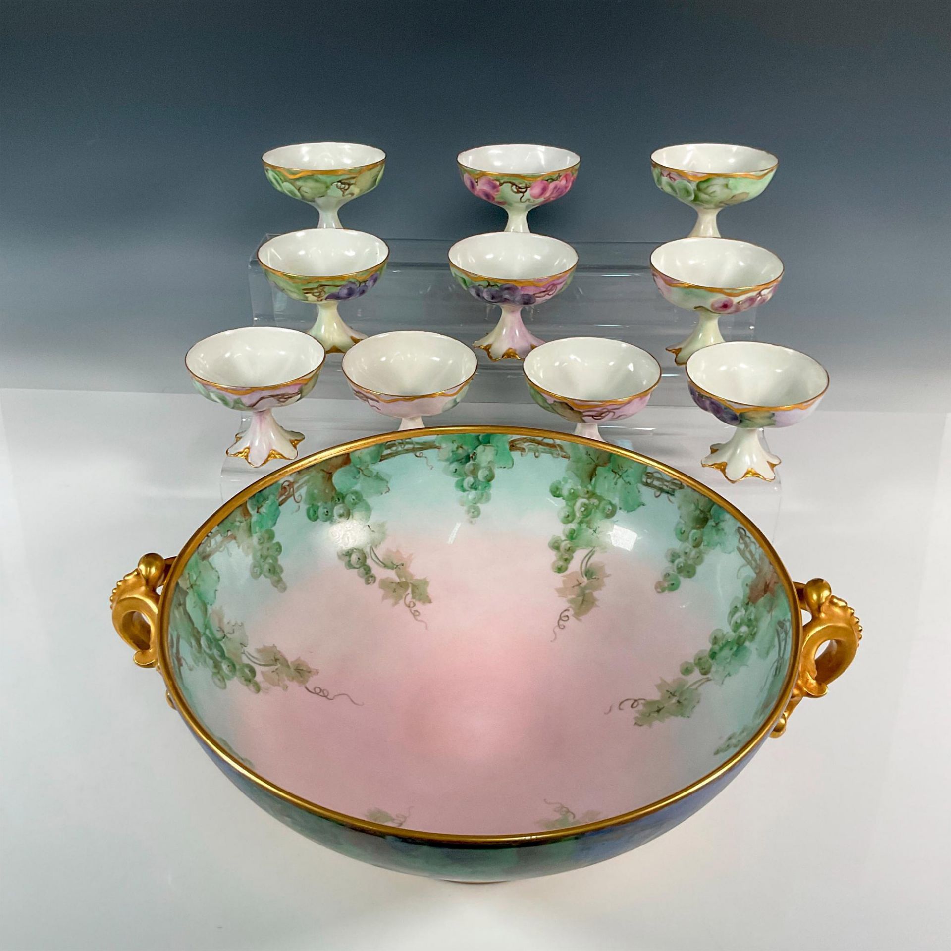 11pc Tressemanes Vogt Limoges Porcelain Bowl and Cups, Grape - Image 6 of 15