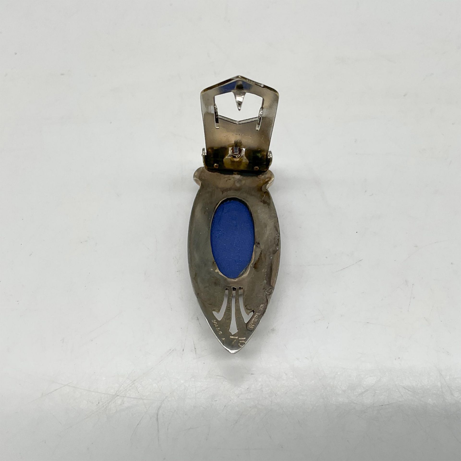 Wedgwood Blue Jasperware Sterling Dress Clip - Image 2 of 3