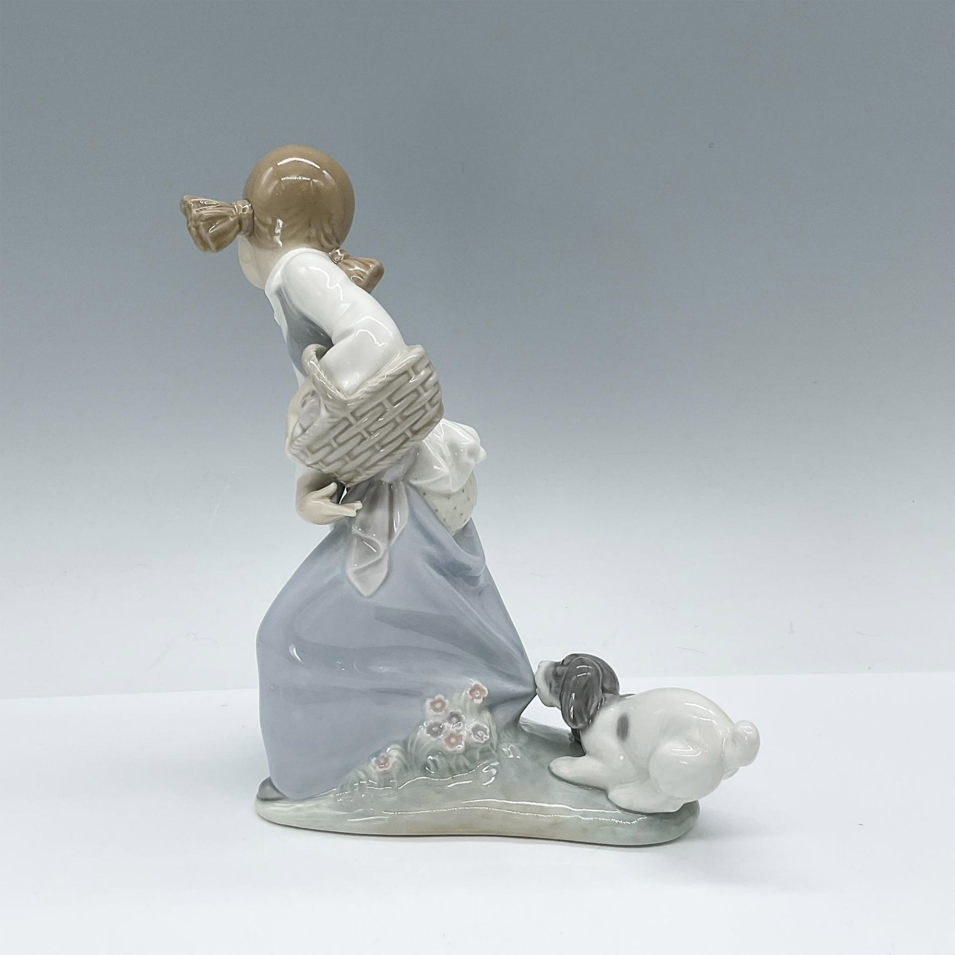 Lladro Porcelain Figurine Naughty Dog 1004982 - Image 2 of 3