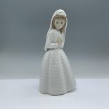 Nao by Lladro Porcelain Figurine, Girl Praying 0236