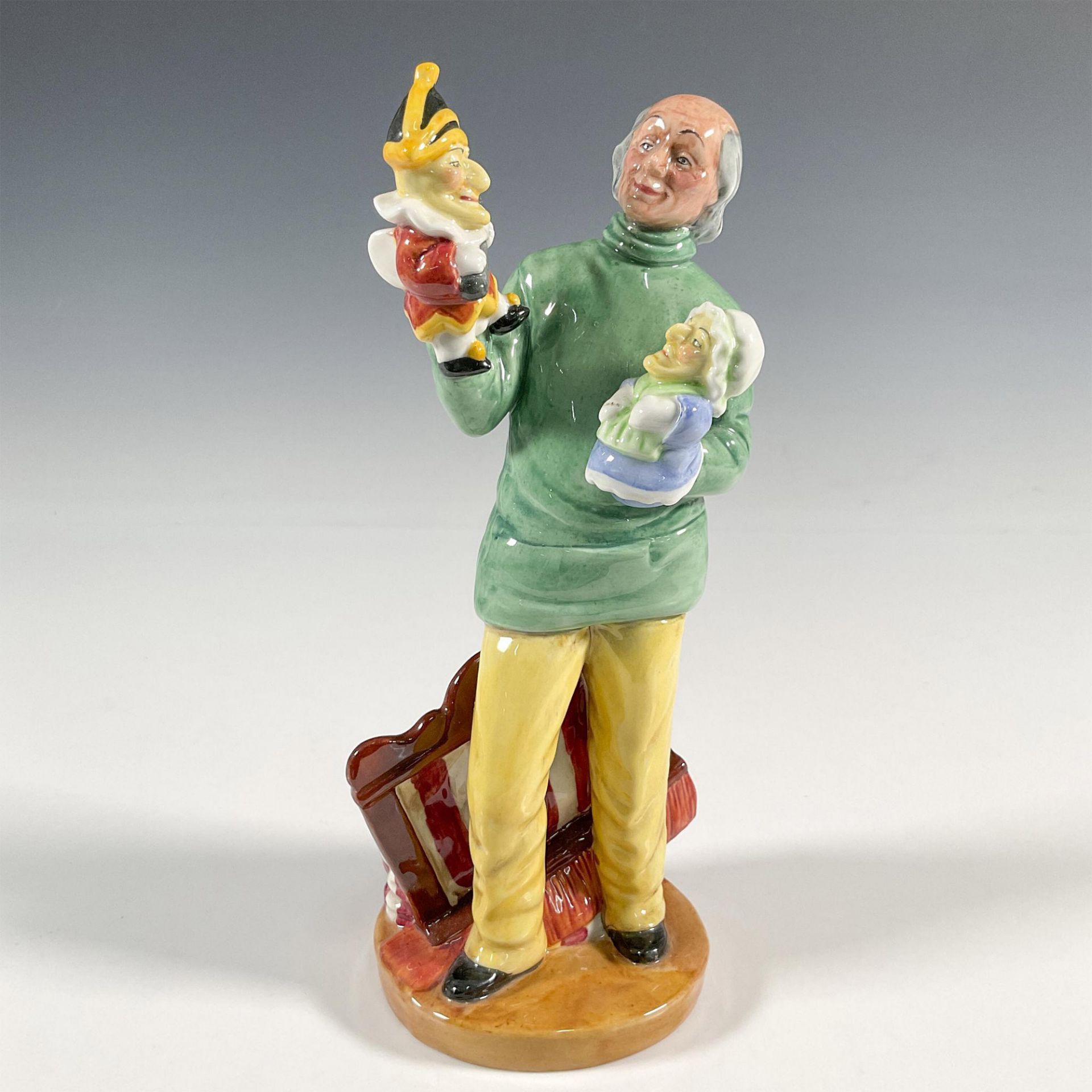 Royal Doulton Figurine, Punch and Judy Man HN2765