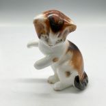 Kitten on Hind Legs HN2582 - Royal Doulton Animal Figurine