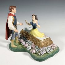 Walt Disney Classics Figural Grouping, Snow White & Prince Charming