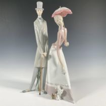 Couple with Parasol 1004563 - Lladro Porcelain Figurine