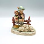 Eventide 99 - Goebel Hummel Figurine