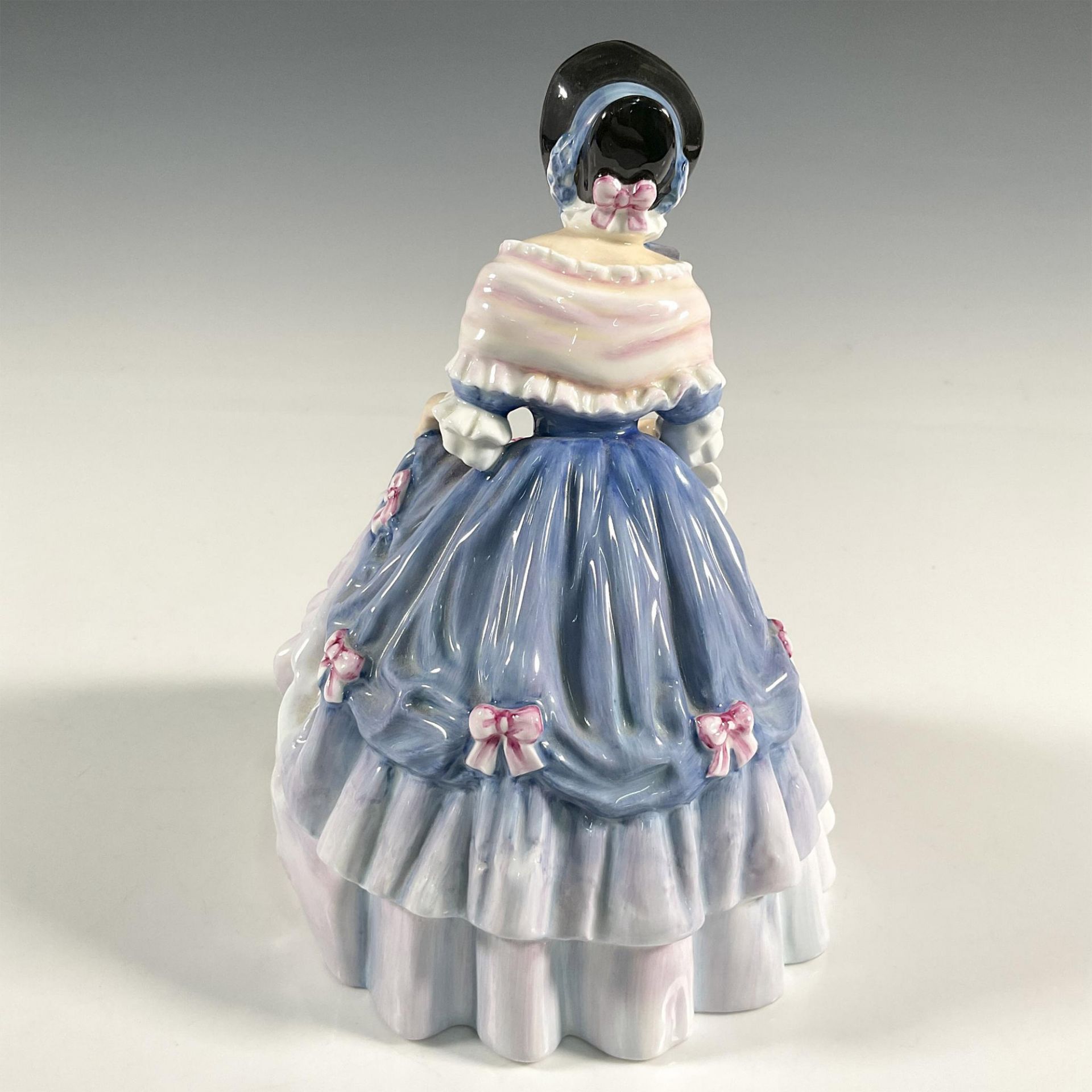 Alice HN3368 - Royal Doulton Figurine - Bild 2 aus 3