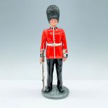 Royal Doulton Figurine, The Guardsman D2784