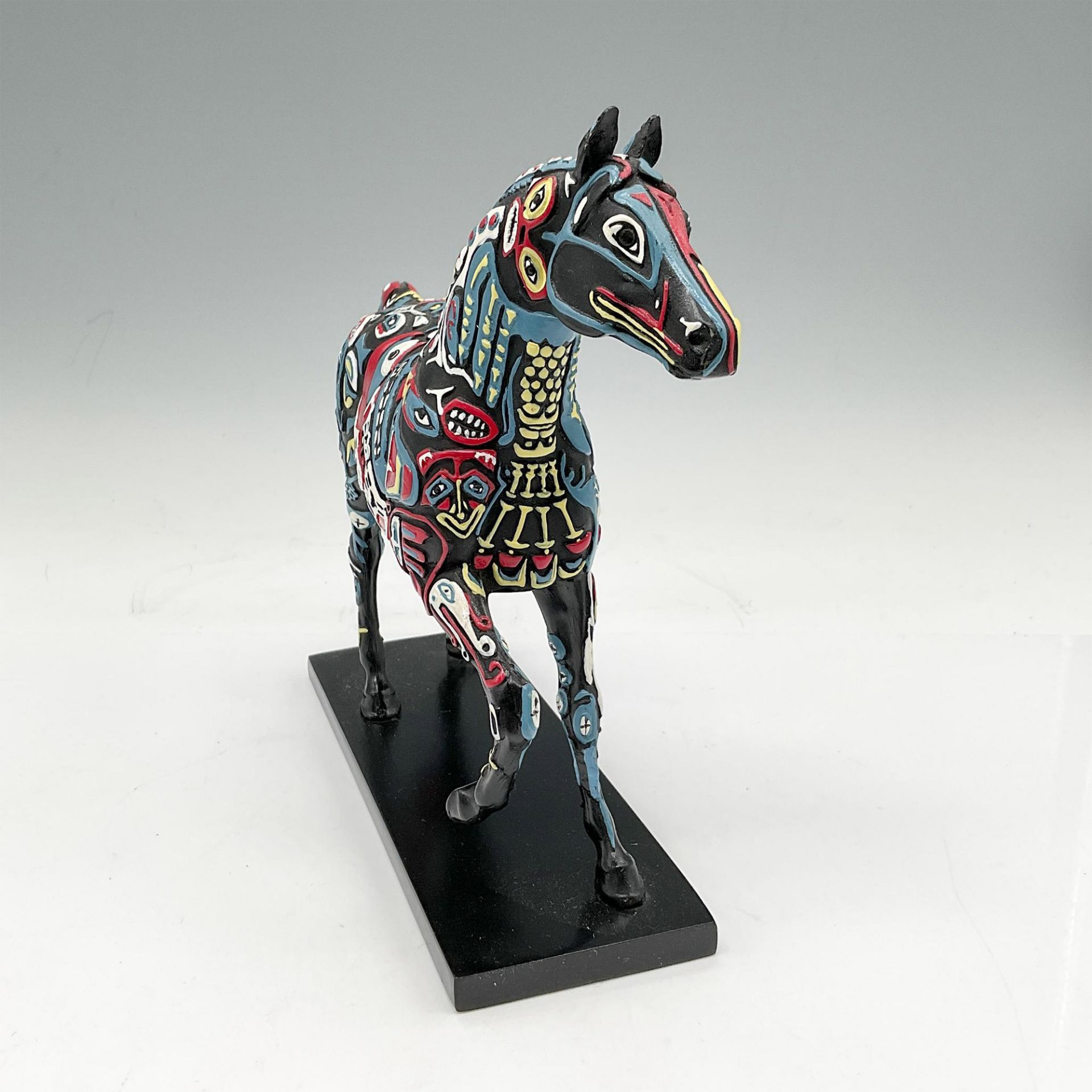 The Trail of Painted Ponies Figurine, Spirits of Northwest - Bild 2 aus 3