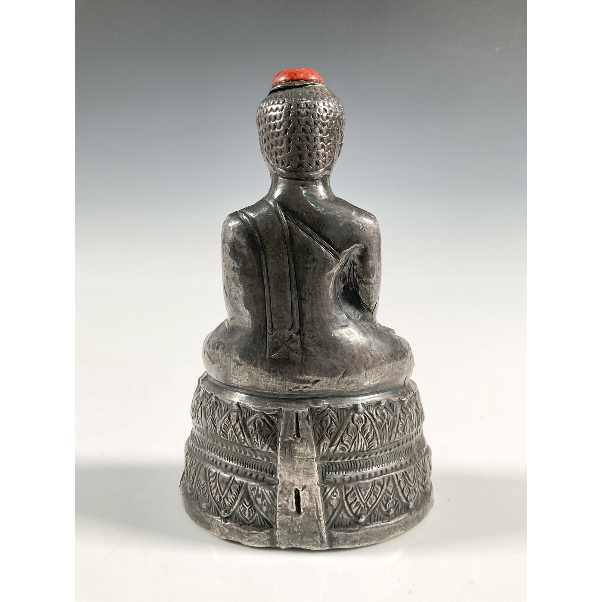 Tibetan Silver Repousse Buddha Figure - Image 2 of 3