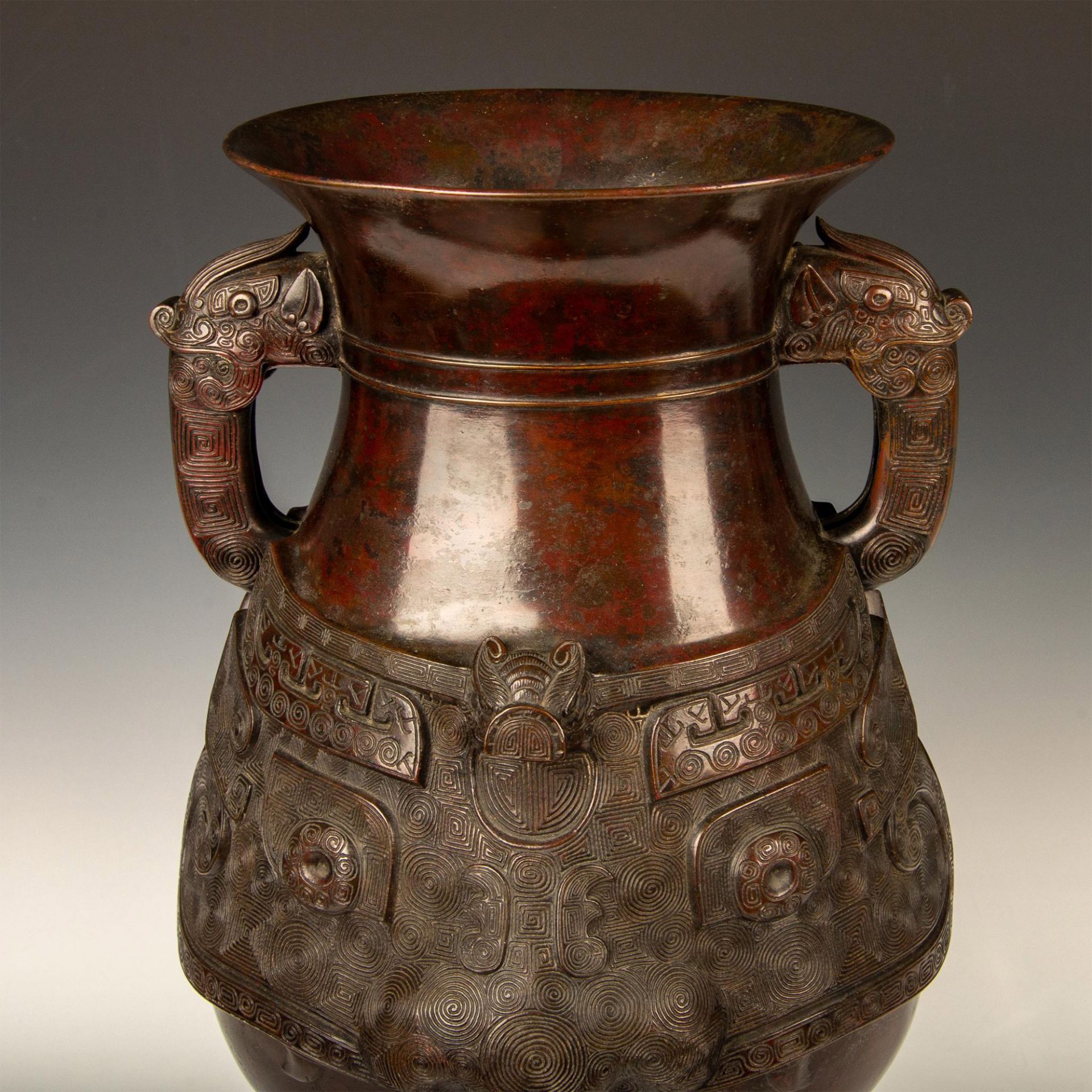 Antique Chinese Qing Dynasty Bronze Amphora Vase - Bild 5 aus 6