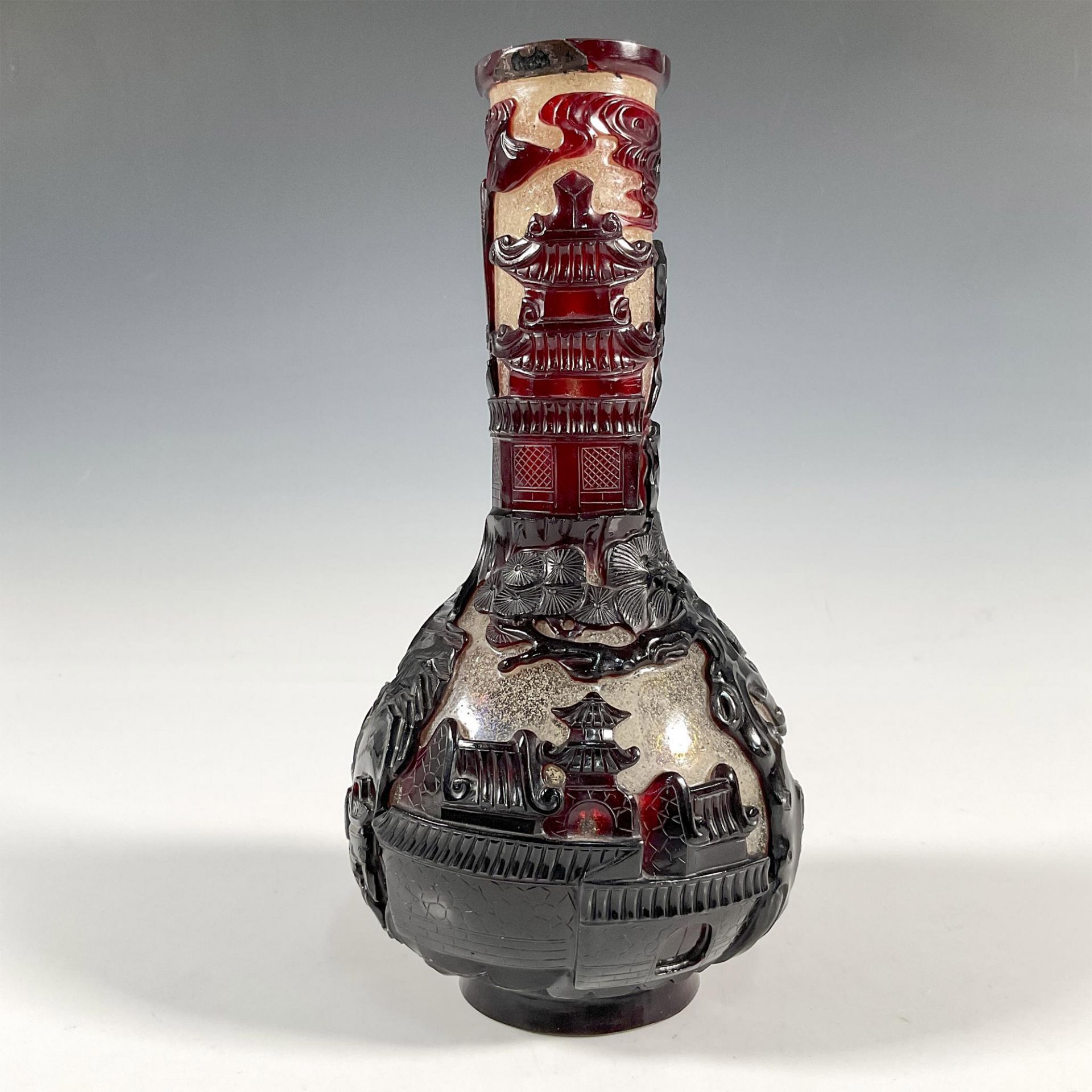 Qing Dynasty Chinese Peking Glass Red Overlay Vase - Bild 2 aus 3