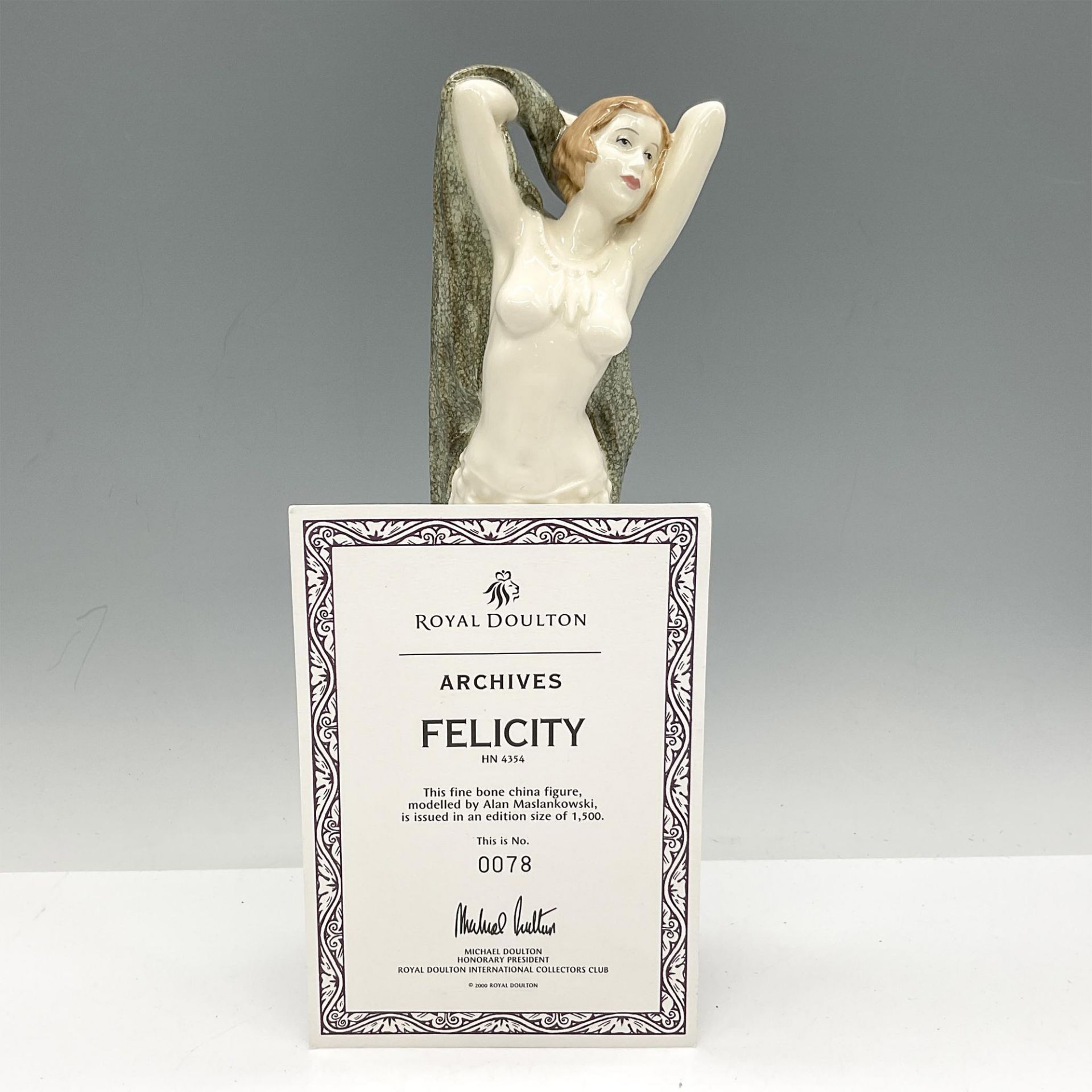 Royal Doulton Bone China Figurine, Felicity HN4354 - Bild 3 aus 4