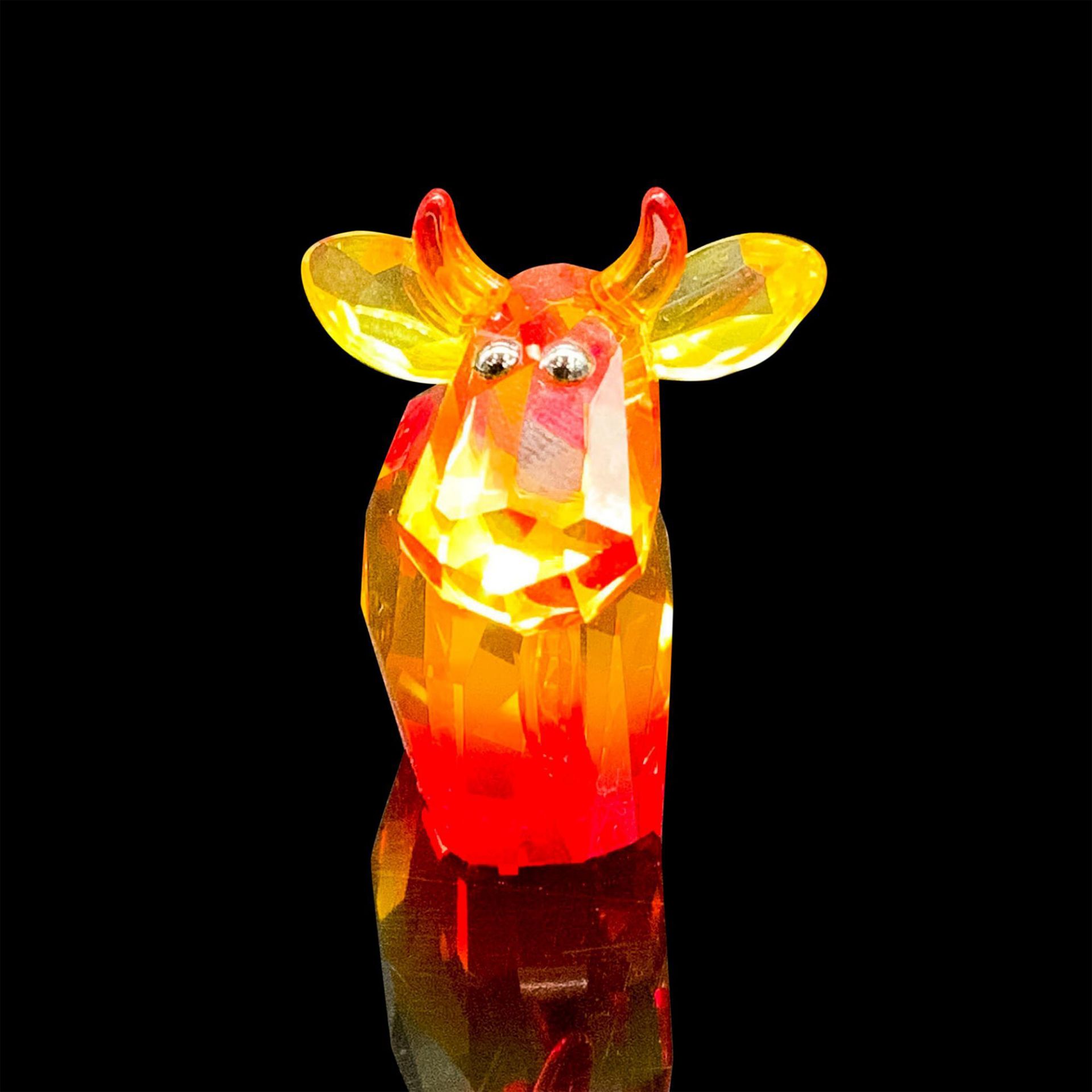 Swarovski Crystal Lovlots Figurine, Hot Chili Mo Cow - Image 3 of 4