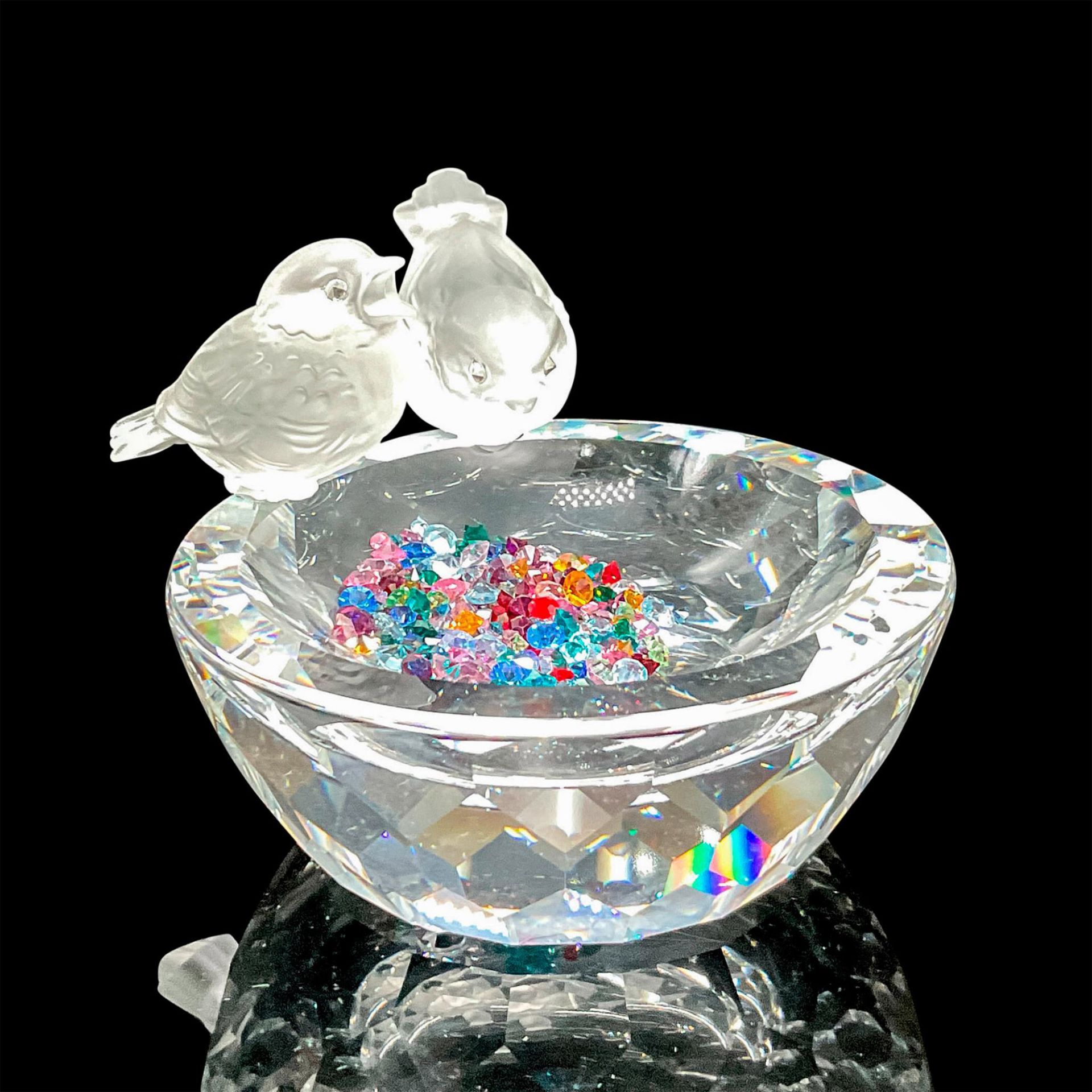 Swarovski Silver Crystal Figurine, Bird Bath + Loose Crystals - Image 2 of 4