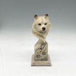 Mill Creek Studios Composite Sculpture, Arctic Wolf