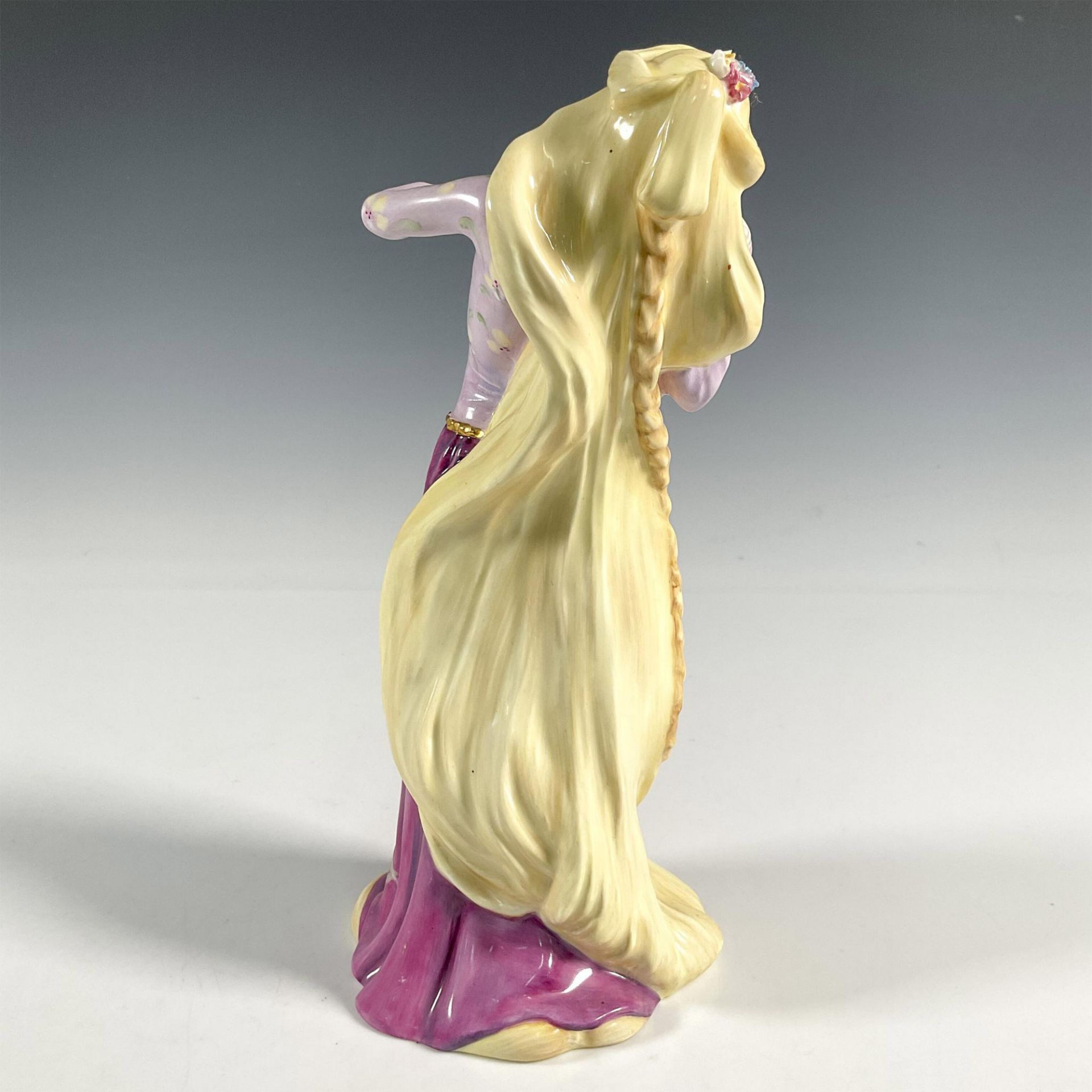 Rapunzel - HN3841 - Royal Doulton Figurine - Bild 2 aus 3