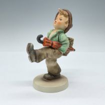 Goebel Hummel Figurine, Globe Trotter HUM79