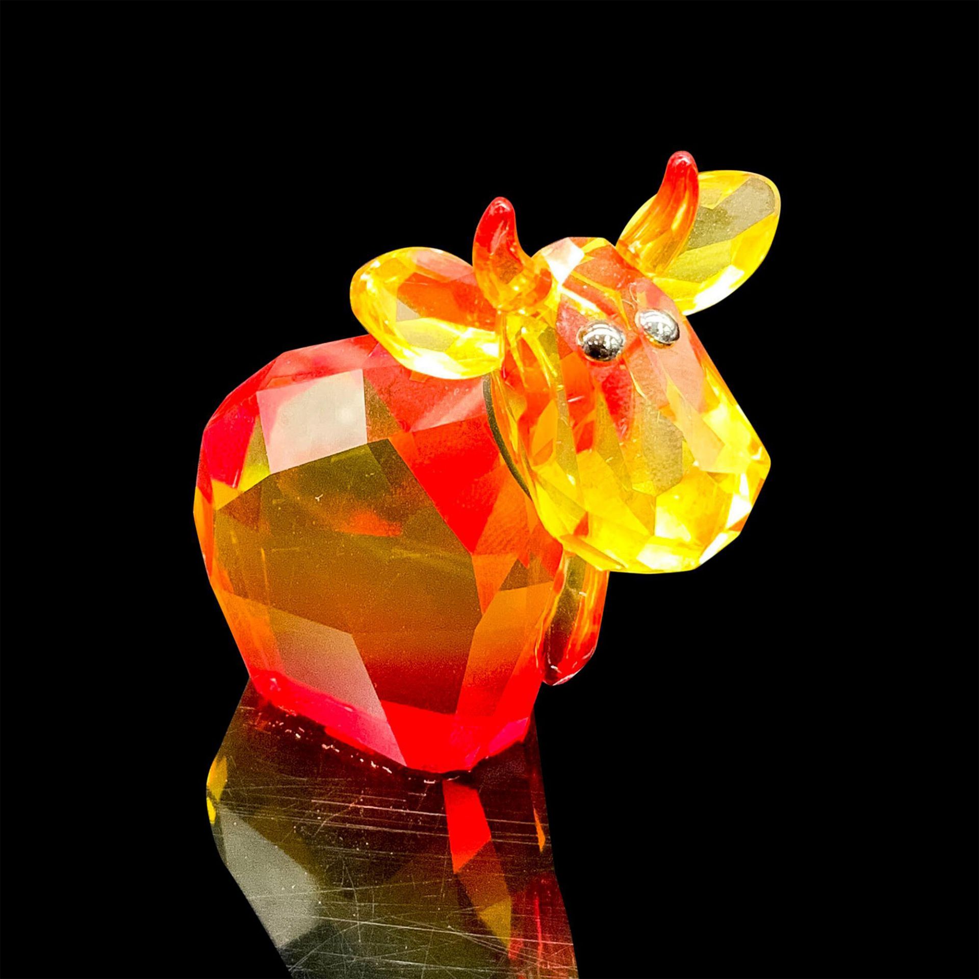 Swarovski Crystal Lovlots Figurine, Hot Chili Mo Cow