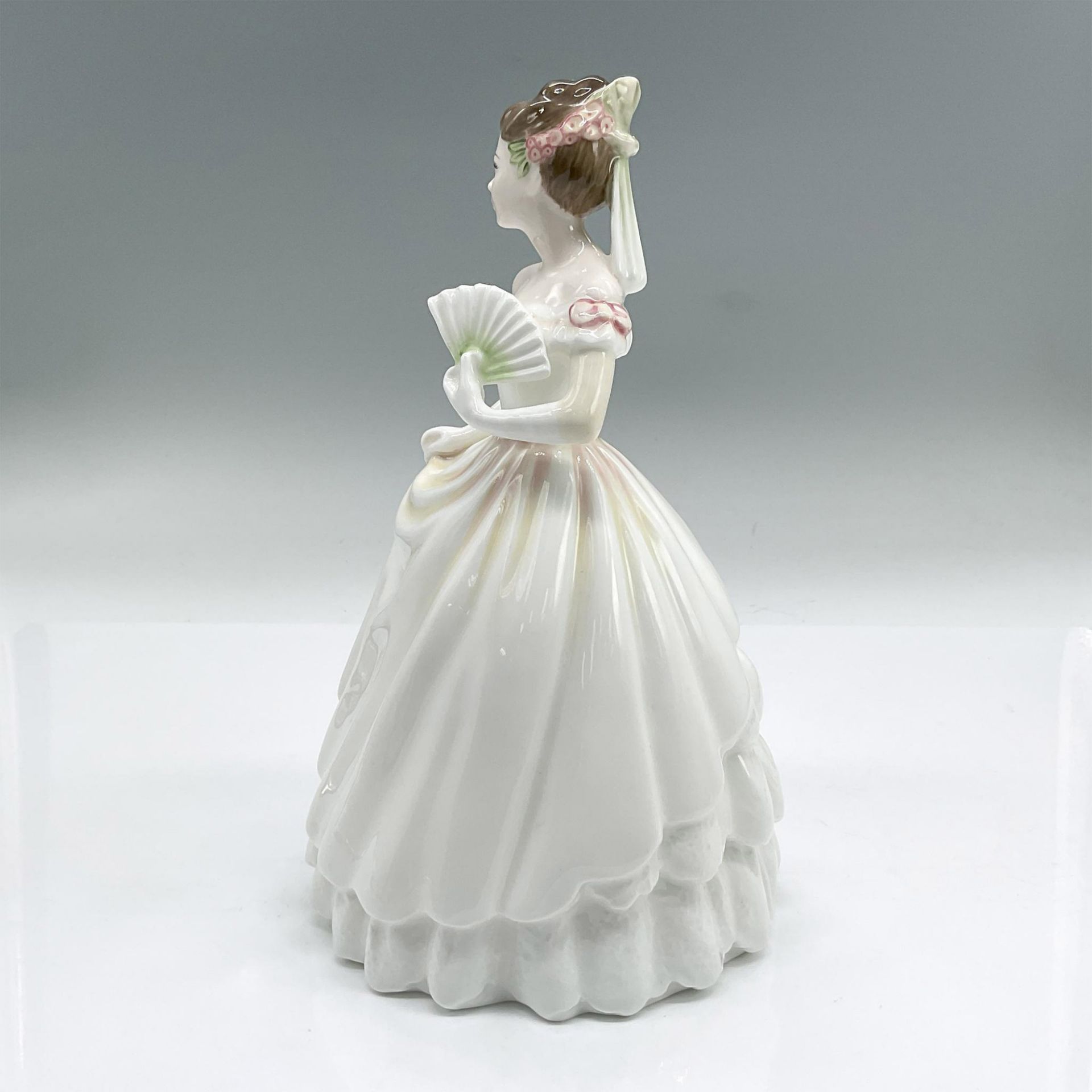 Royal Doulton Figurine, Kaitlyn HN4128 - Bild 2 aus 4