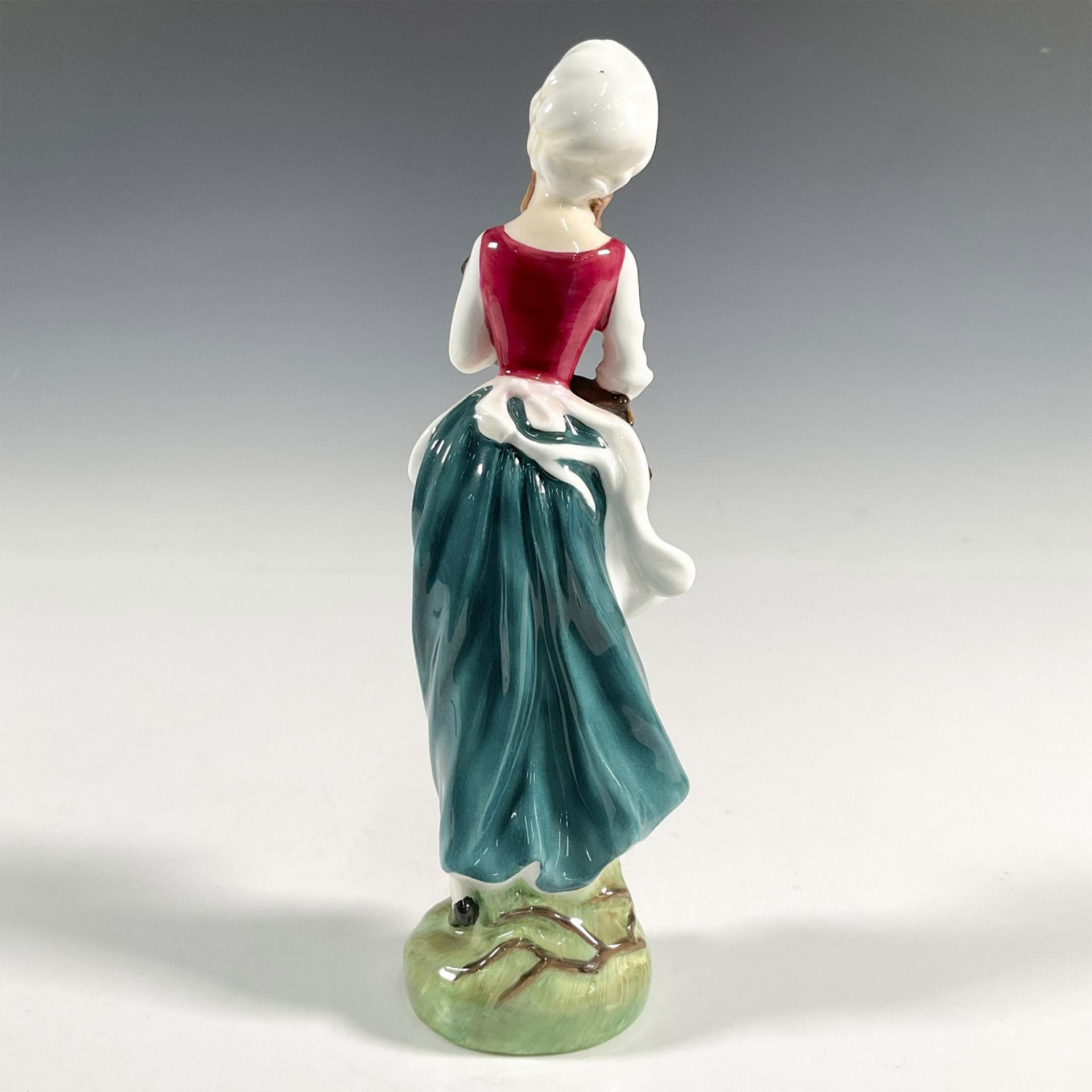 Lizzie - HN2749 - Royal Doulton Figurine - Bild 2 aus 3