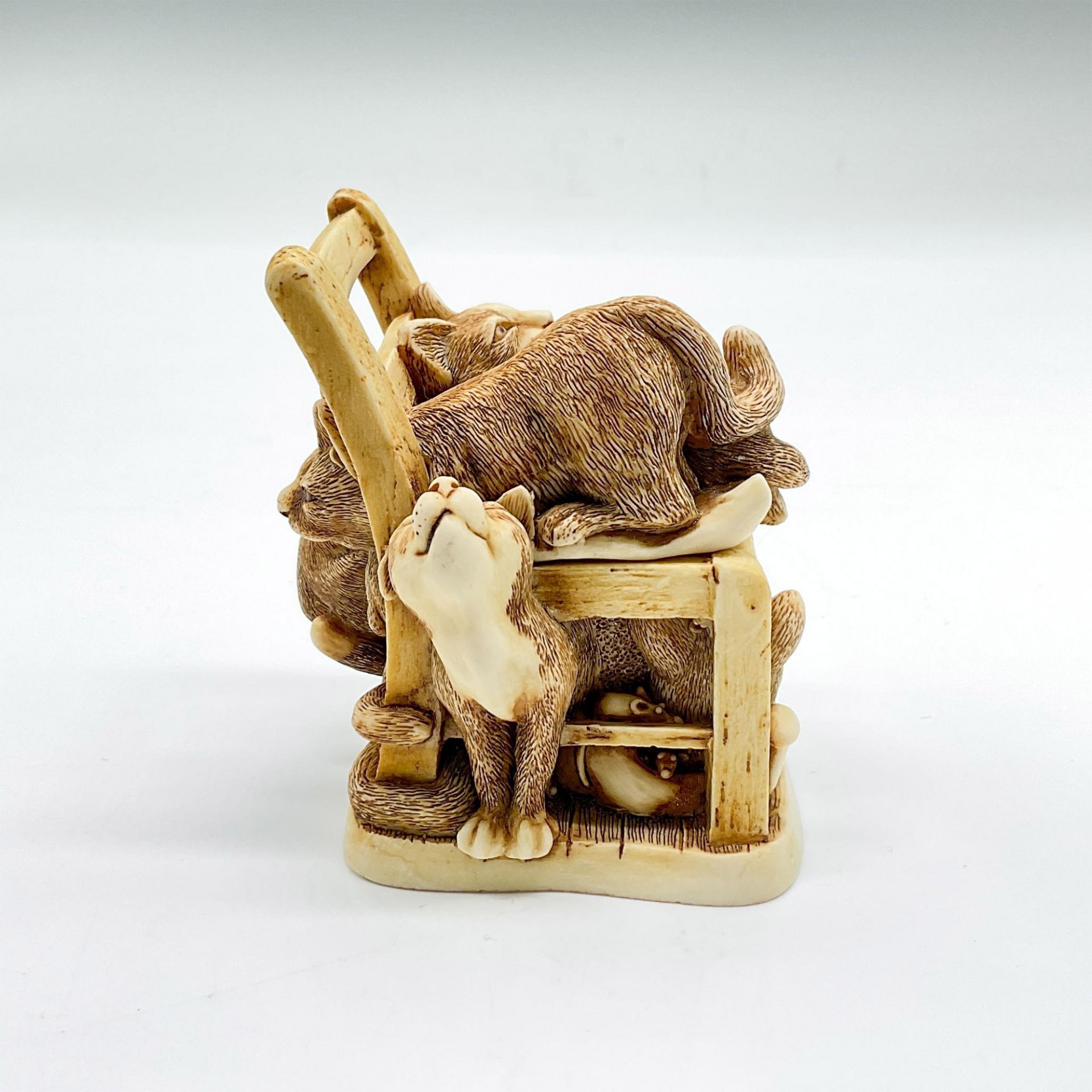 Harmony Kingdom Treasure Box, Rumble Seat, Cats - Image 4 of 6