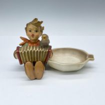 Goebel Hummel Figurine, Accordion Boy Ashtray HUM114