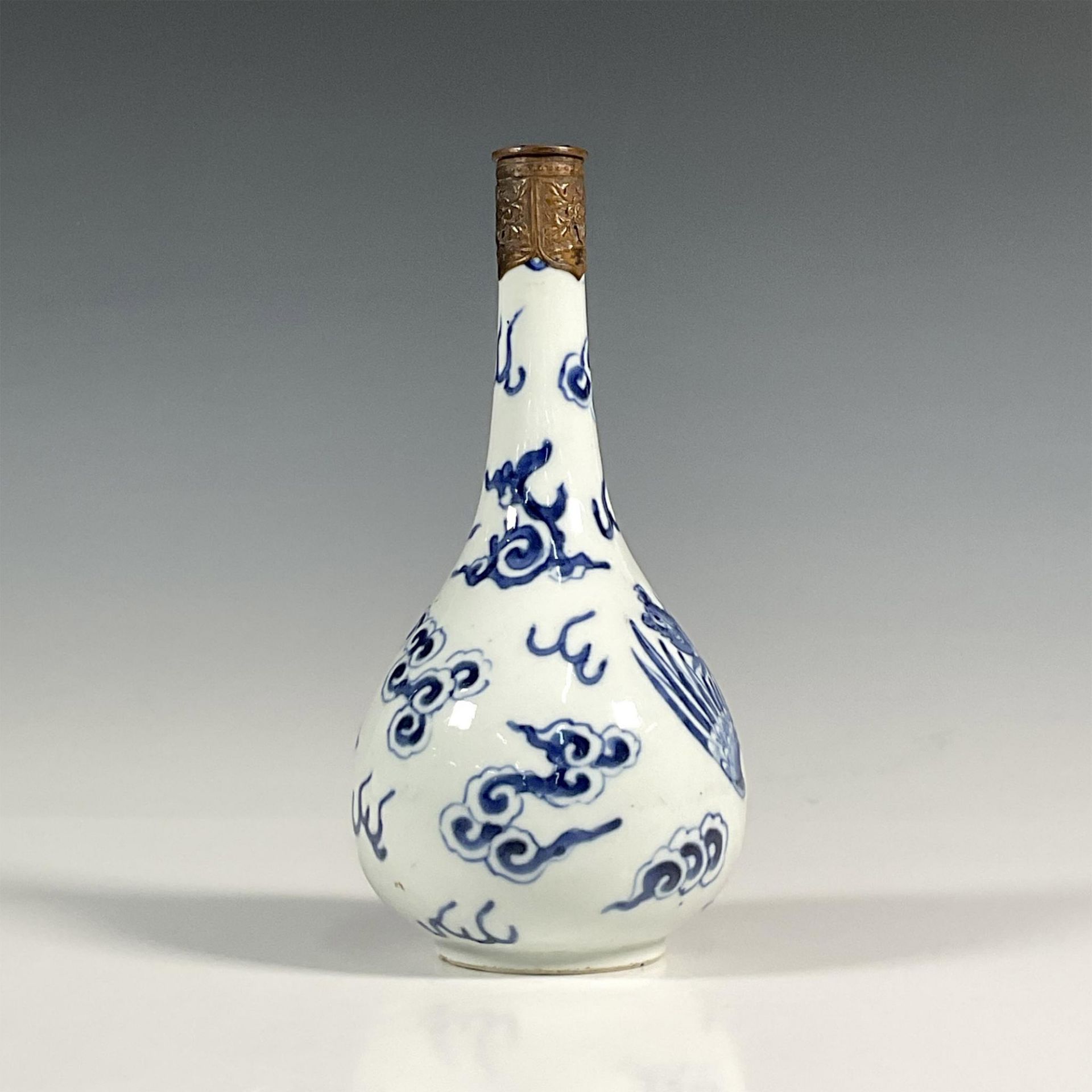 Chinese Porcelain Blue and White Phoenix Vase - Bild 2 aus 3