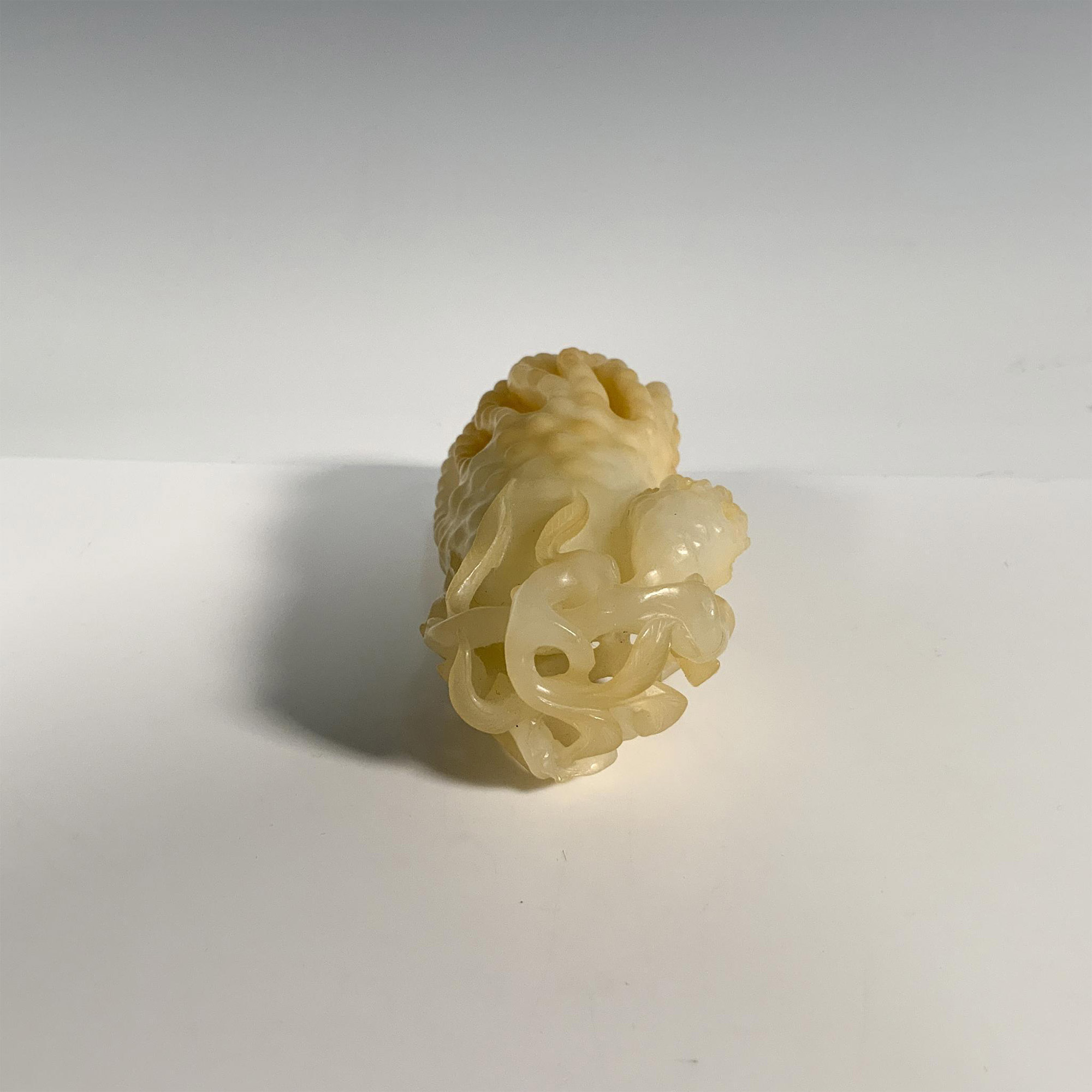 Chinese Yellow Jade Fingered Citron Ornament - Image 3 of 3