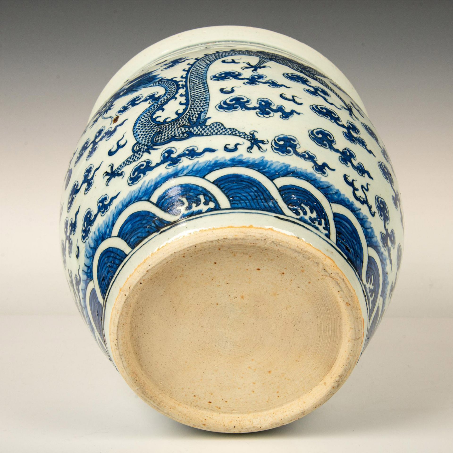 Chinese Blue and White Dragon Jardiniere - Image 6 of 6
