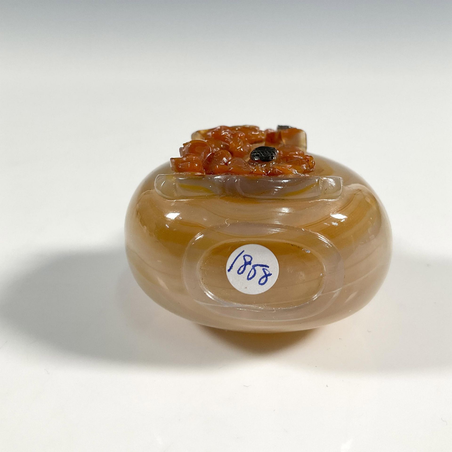 Chinese Carved Agate Stone Snuff Bottle with Coral Stopper - Bild 3 aus 3