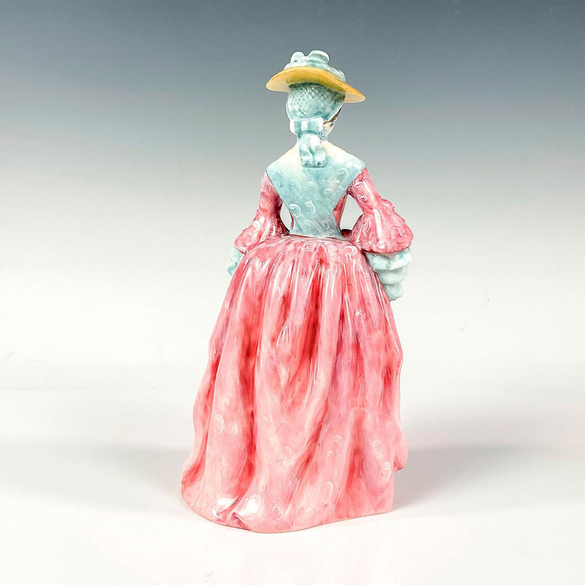 Mary Countess Howe HN3007 - Royal Doulton Figurine - Image 2 of 3