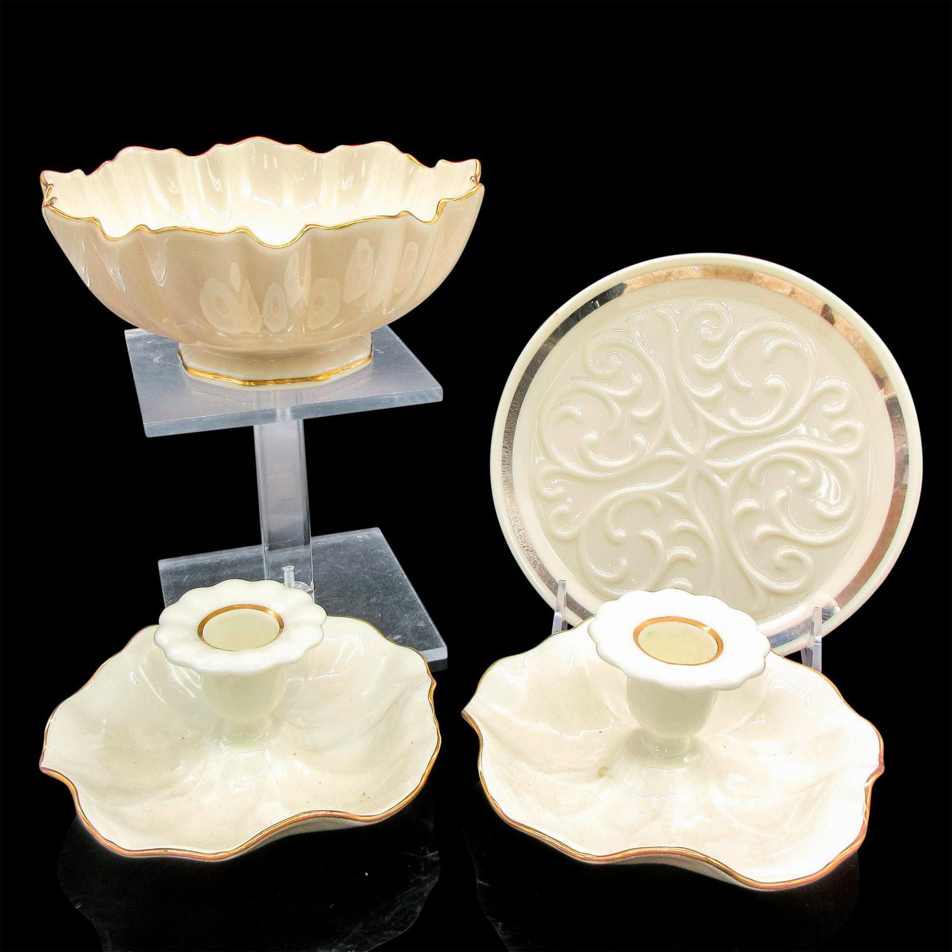 4pc Lenox Porcelain Dishes and Mikasa China Candle Holders - Bild 2 aus 3
