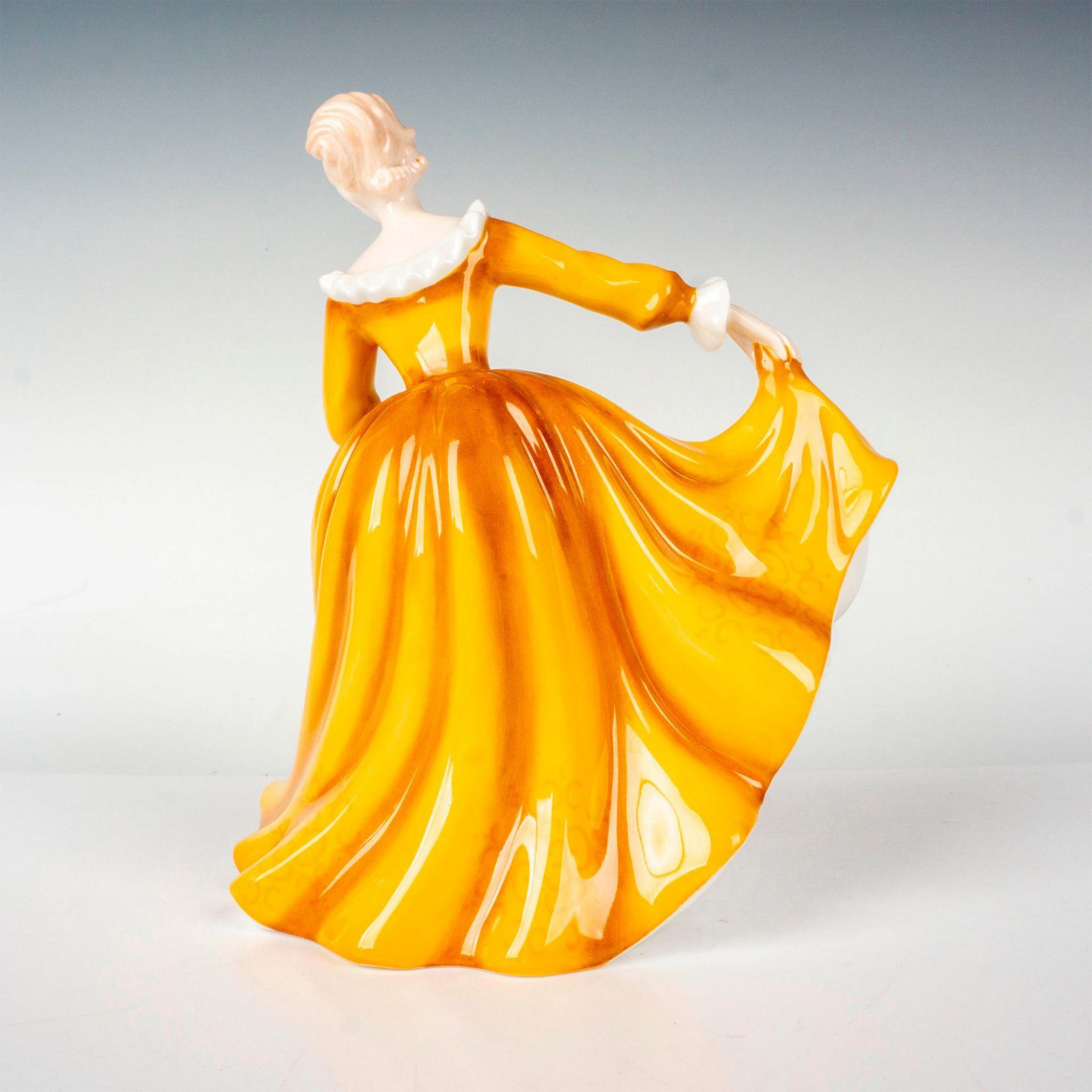 Kristy HN4783 - Royal Doulton Figurine - Bild 2 aus 3