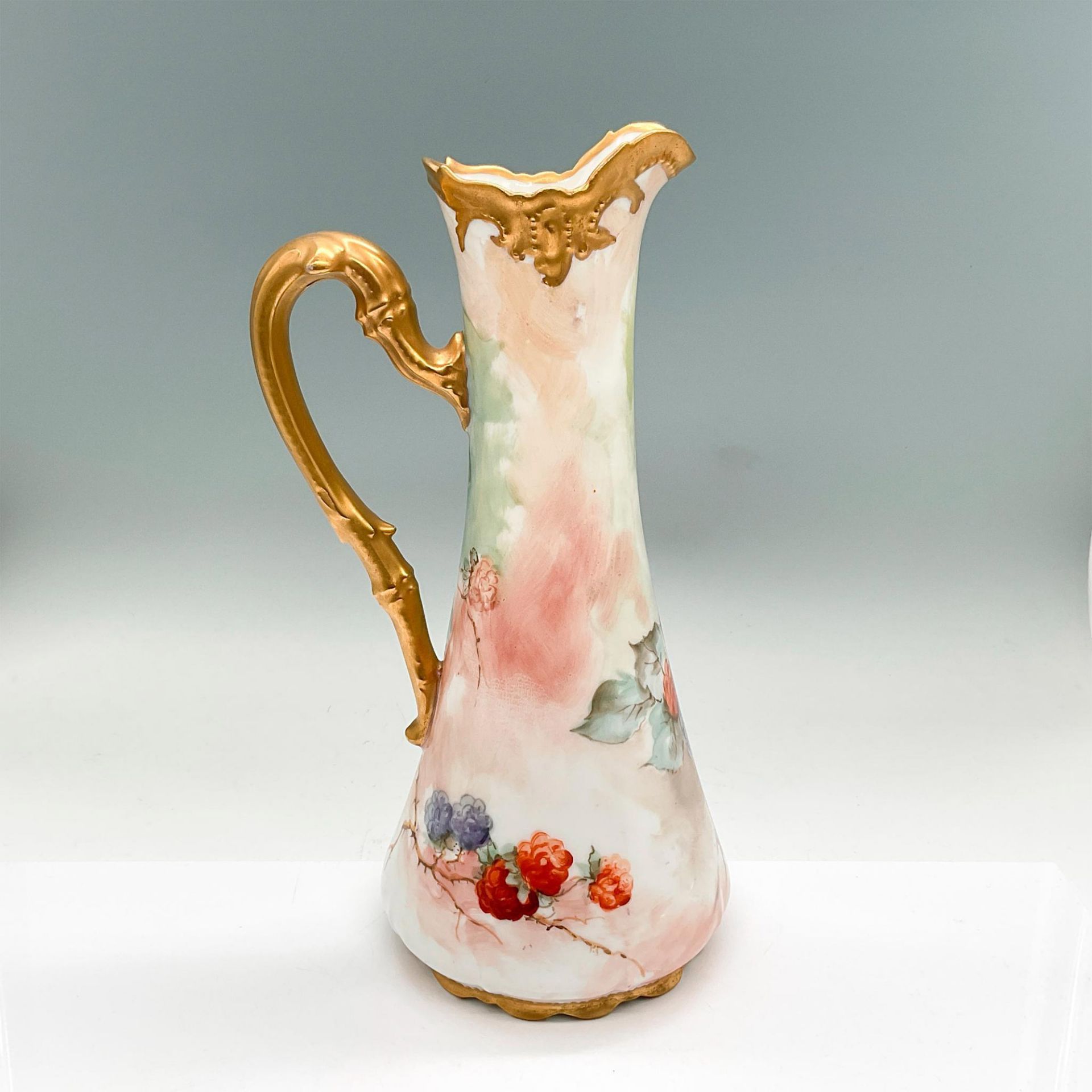 Limoges Porcelain Pitcher, Blackberries and Raspberries - Bild 2 aus 3