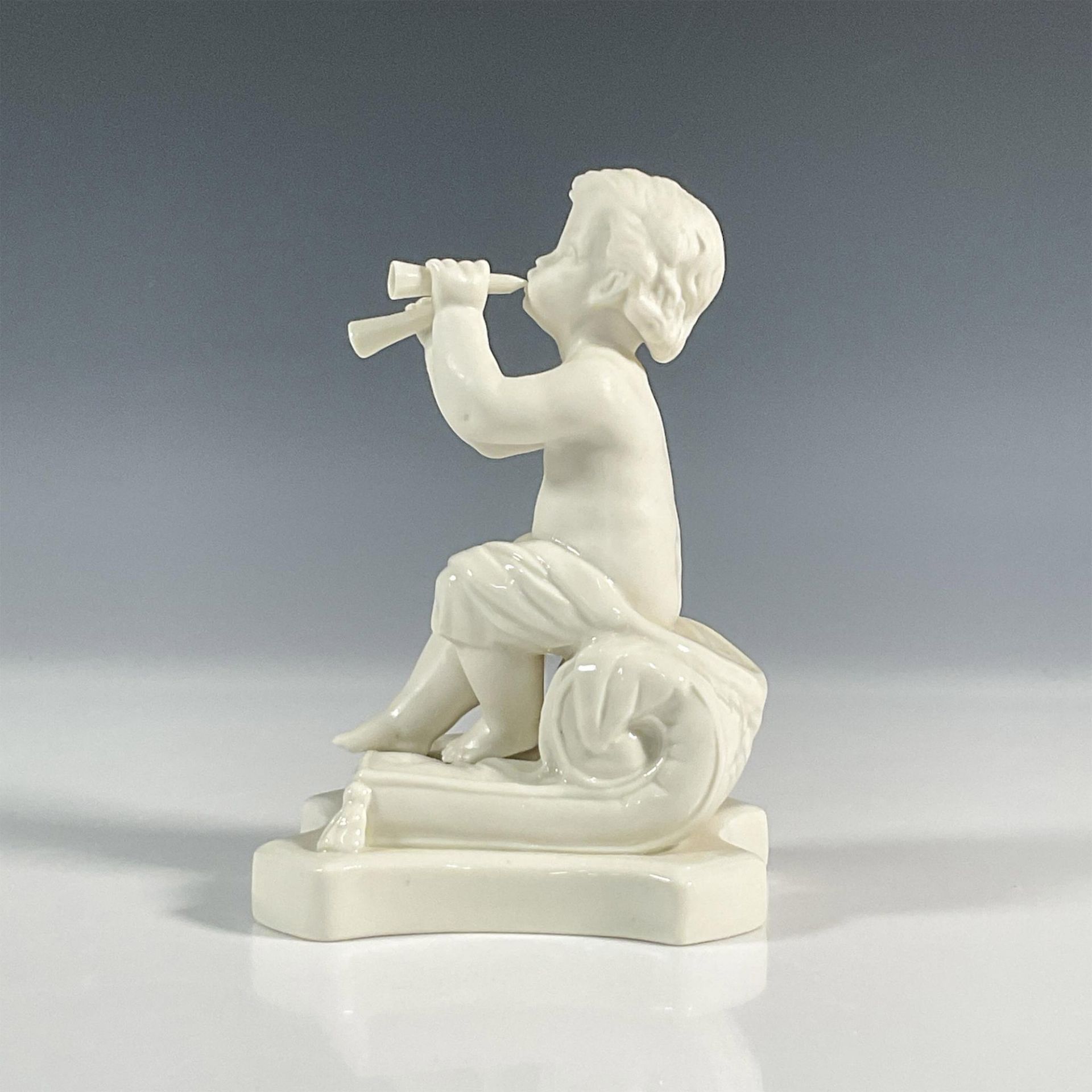 Belleek Porcelain Figurine, Minstrel with Pipes - Bild 2 aus 5