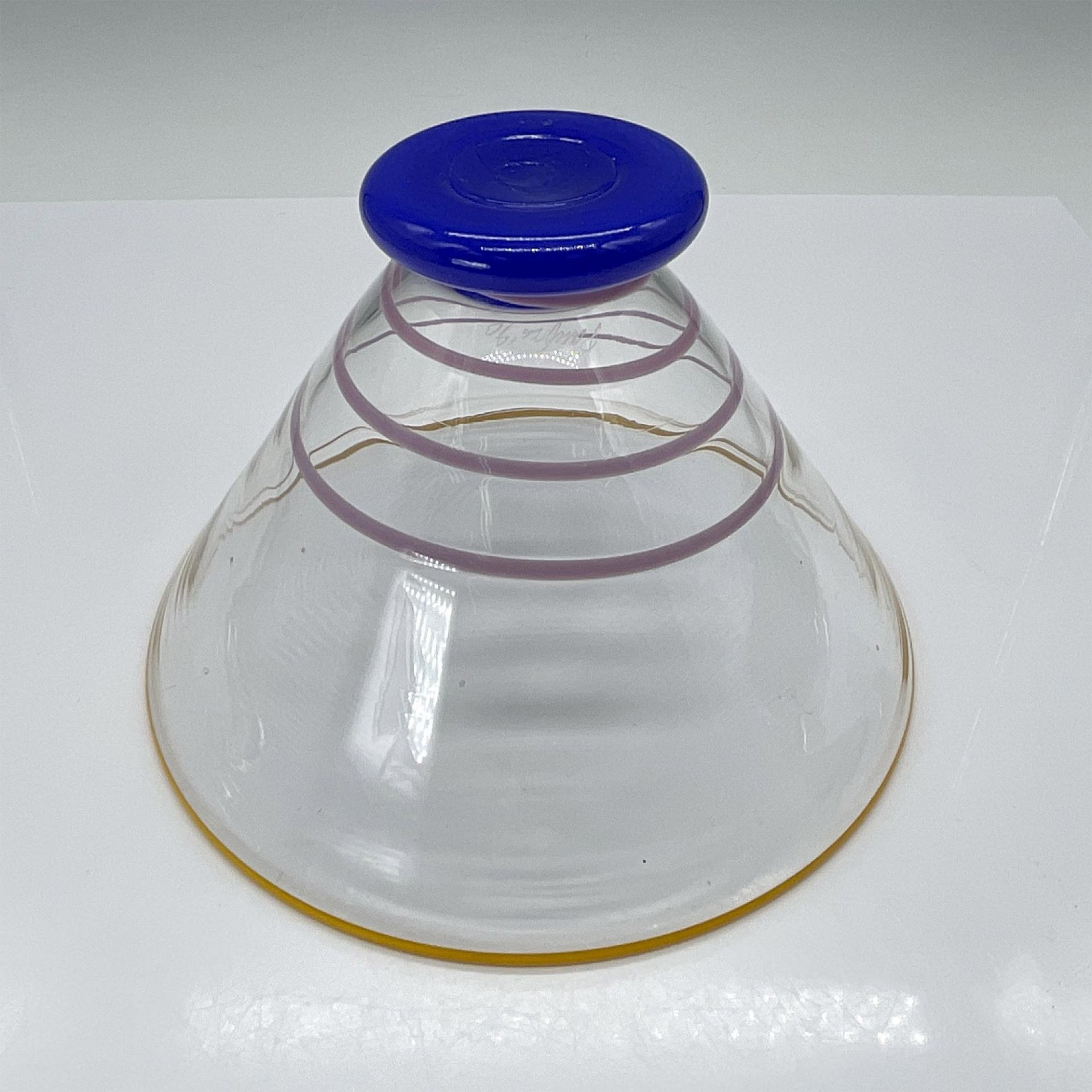 Scandinavian Art Glass Bowl - Image 3 of 3
