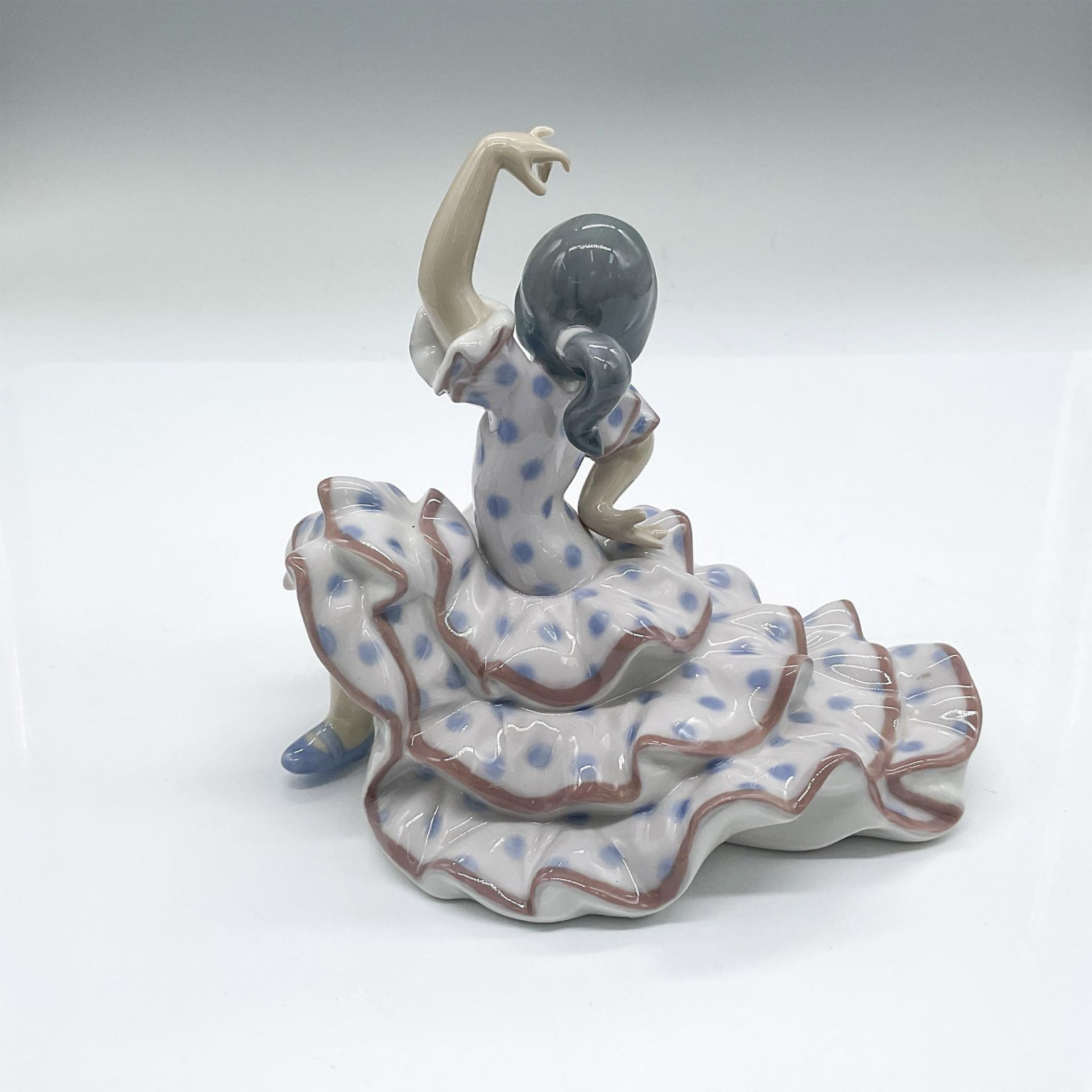 Lladro Porcelain Figurine, Spanish Dancer - Image 2 of 3