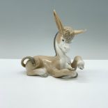 Lladro Porcelain Figurine, Donkey in Love 1004524