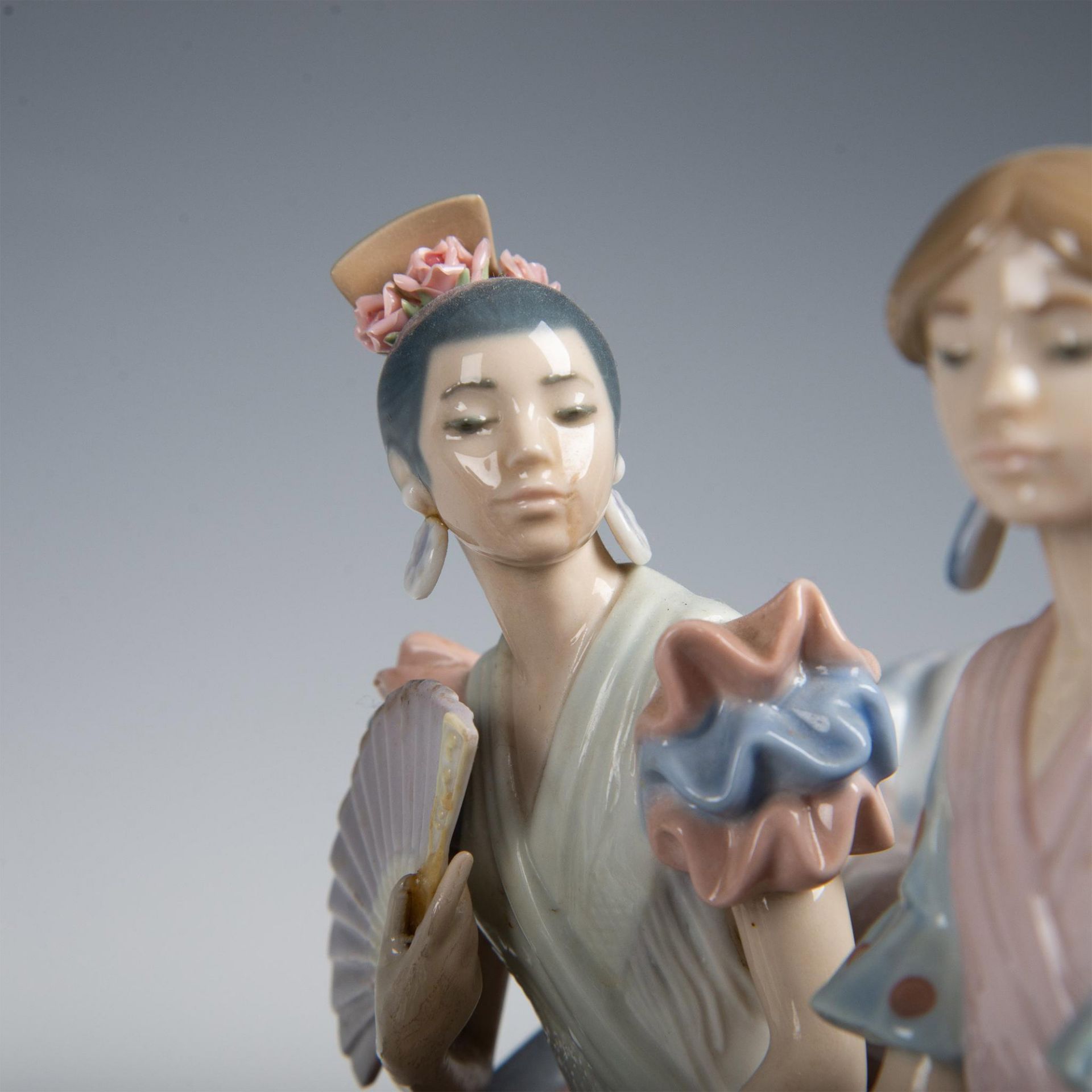 Lladro Porcelain Figurine, Outing in Seville 1001756 - Image 3 of 19