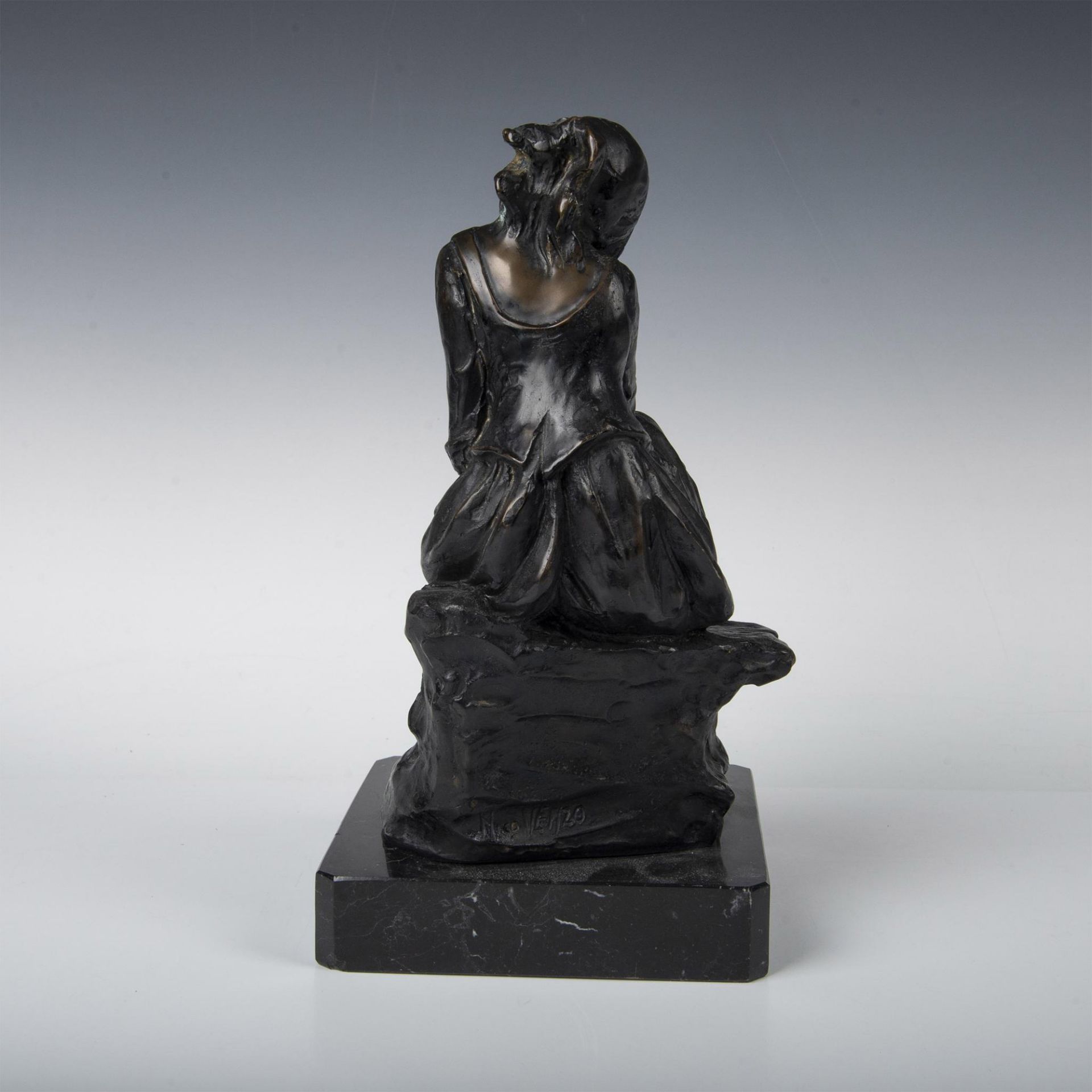 Nico Venzo, Original Bronze Sculpture, Seated Girl, Signed - Image 5 of 7