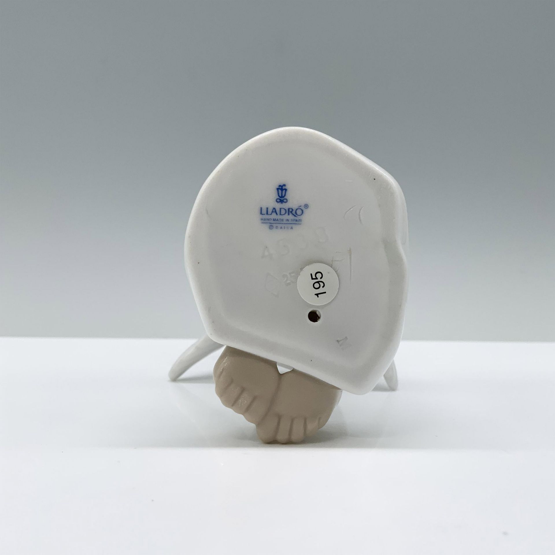 Lladro Porcelain Figurine, Praying Angel 1004538 - Image 3 of 3