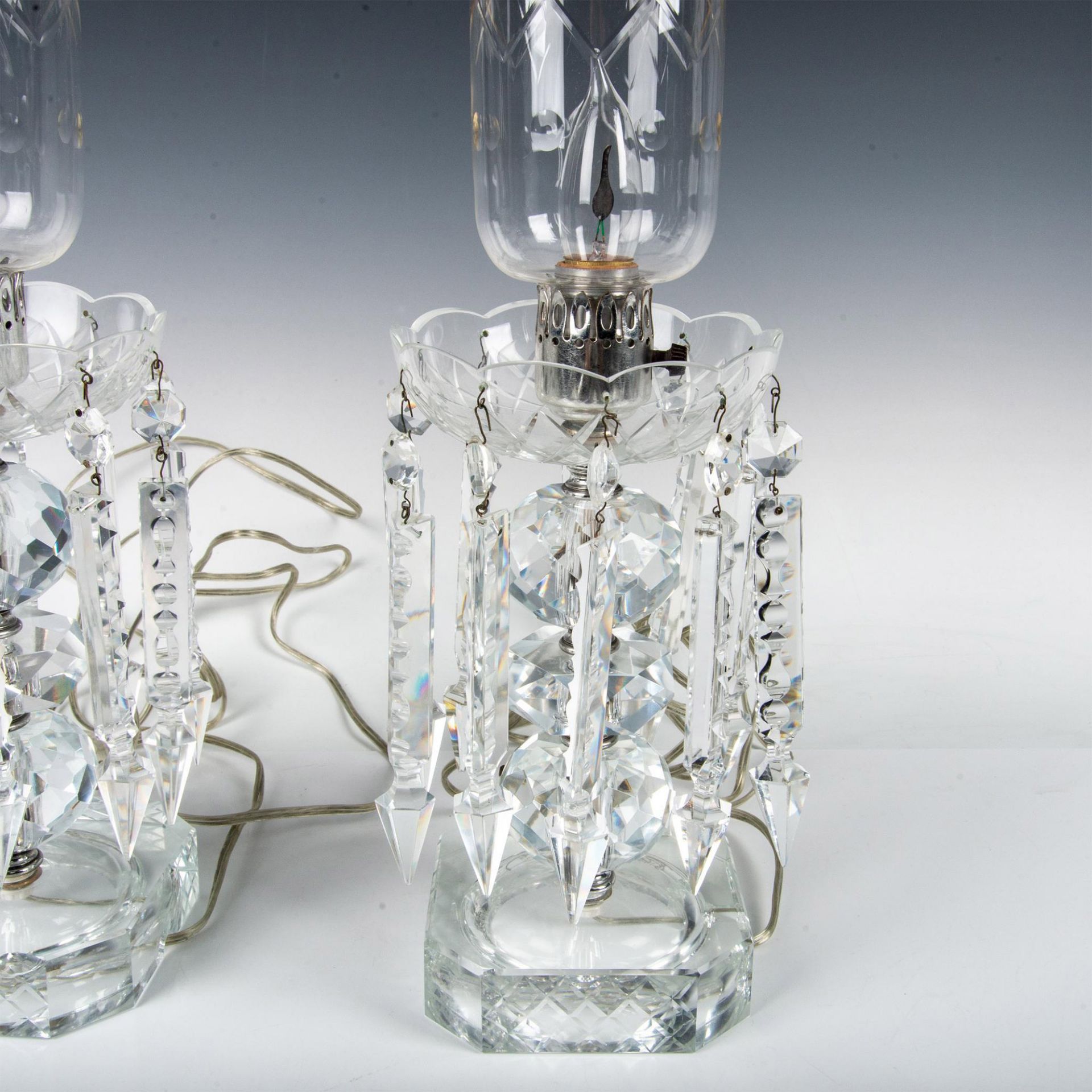 Pair of MCM Crystal Boudoir Lamps - Image 6 of 7