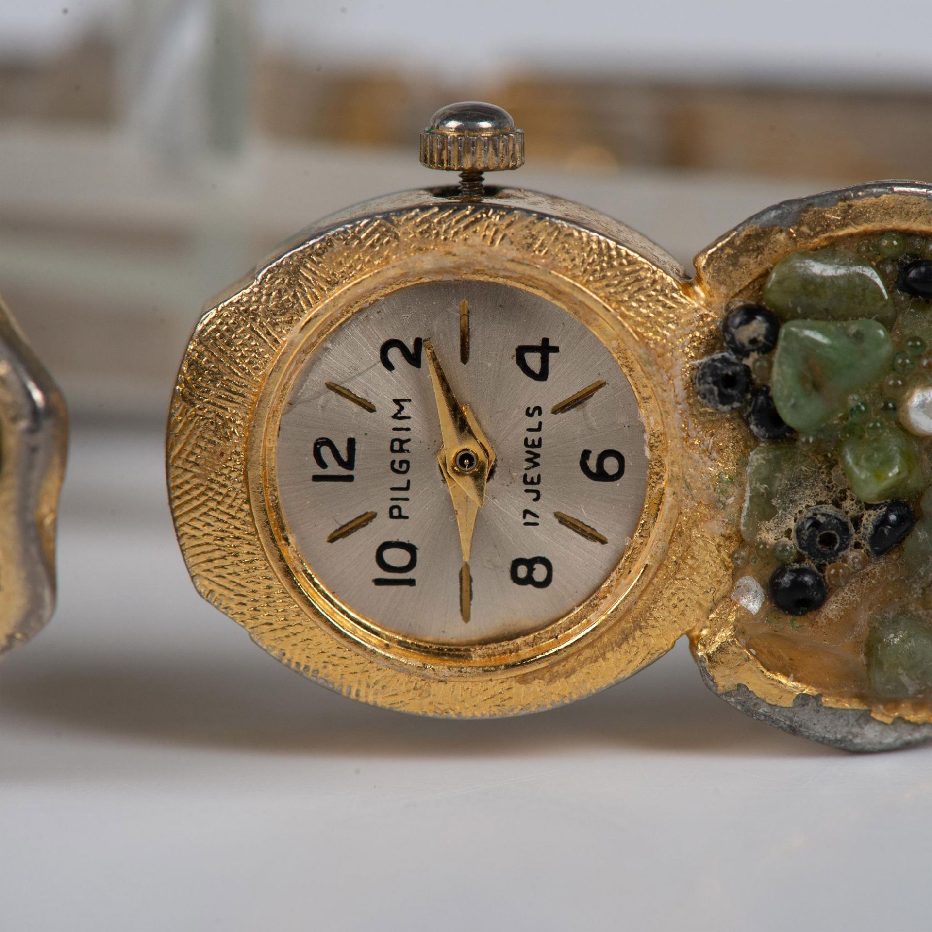 Pretty Pilgrim Jeweled Bracelet Wristwatch - Bild 3 aus 8