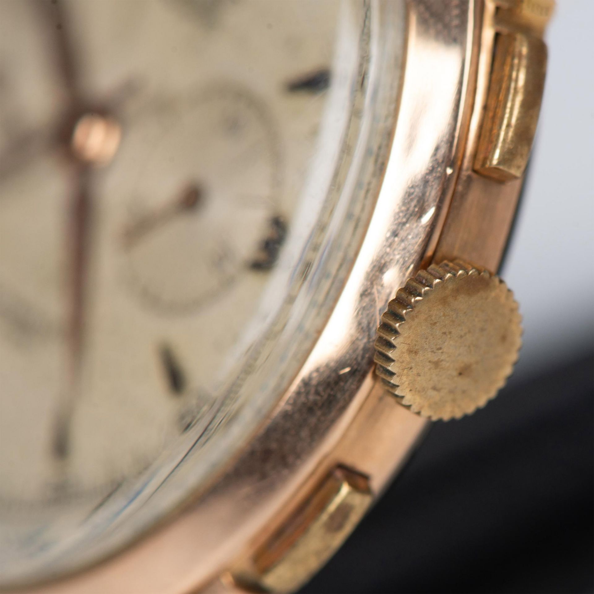 Racing Chronograph 18K Gold Men's Wrist Watch - Image 4 of 11