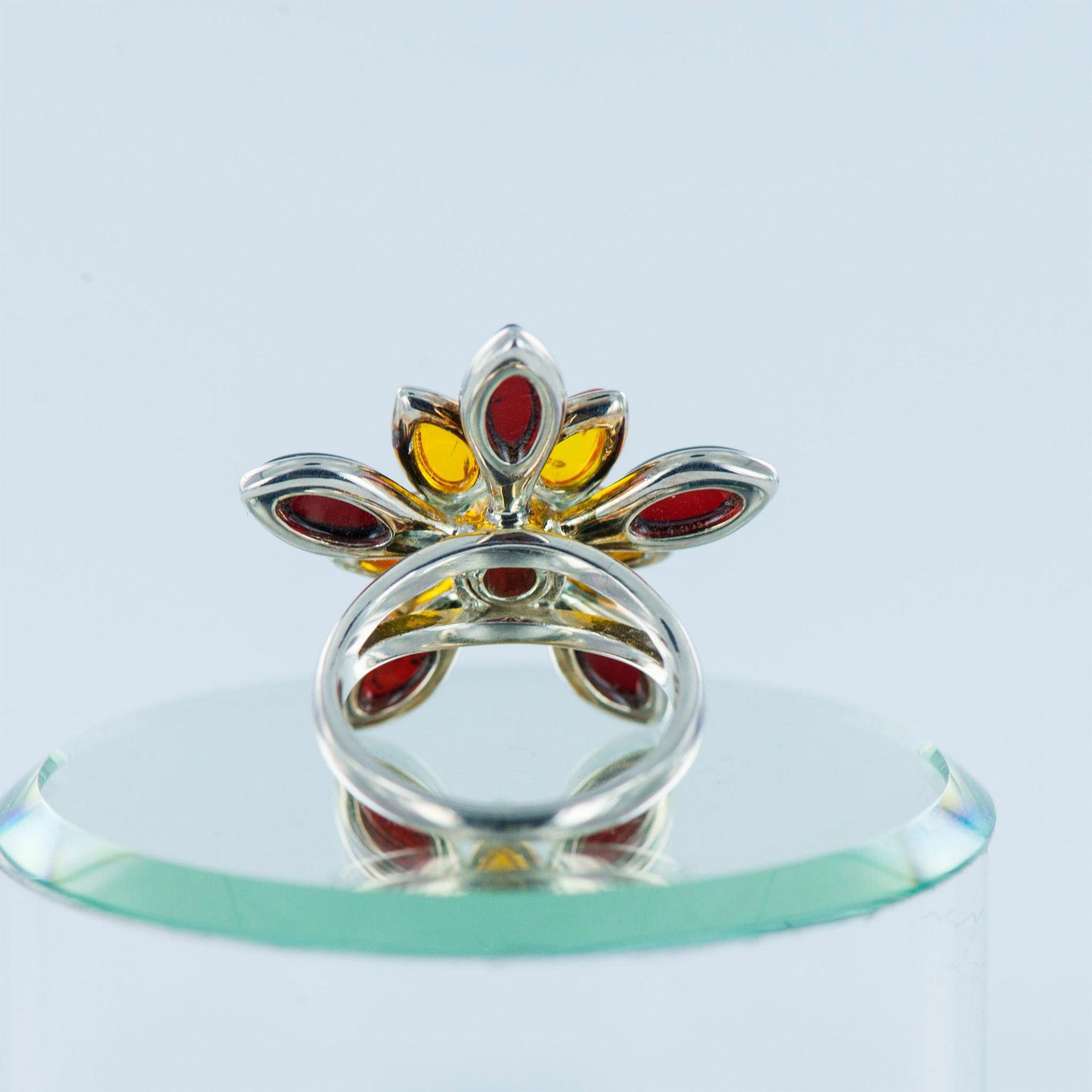 Sterling Silver and Amber Flower Ring - Image 6 of 6