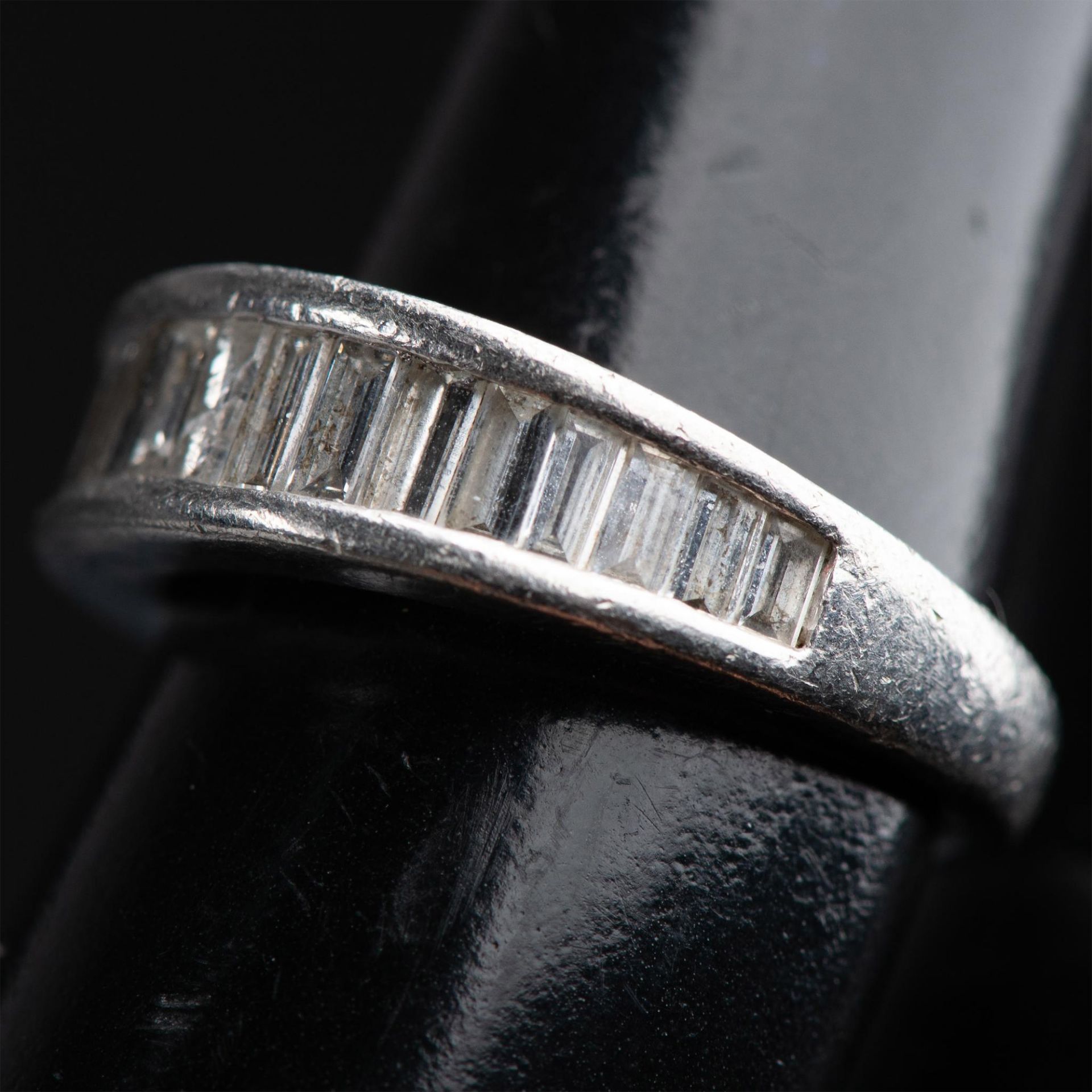 Contemporary Platinum and Diamonds Ring - Image 6 of 6
