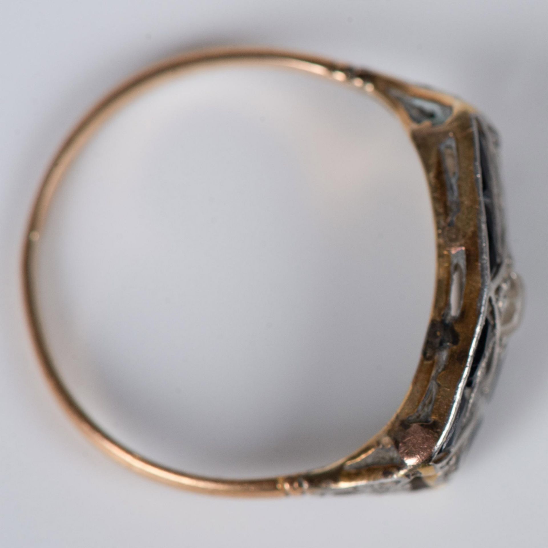 Art Deco Gold, Diamonds and Sapphire Ring - Image 7 of 7