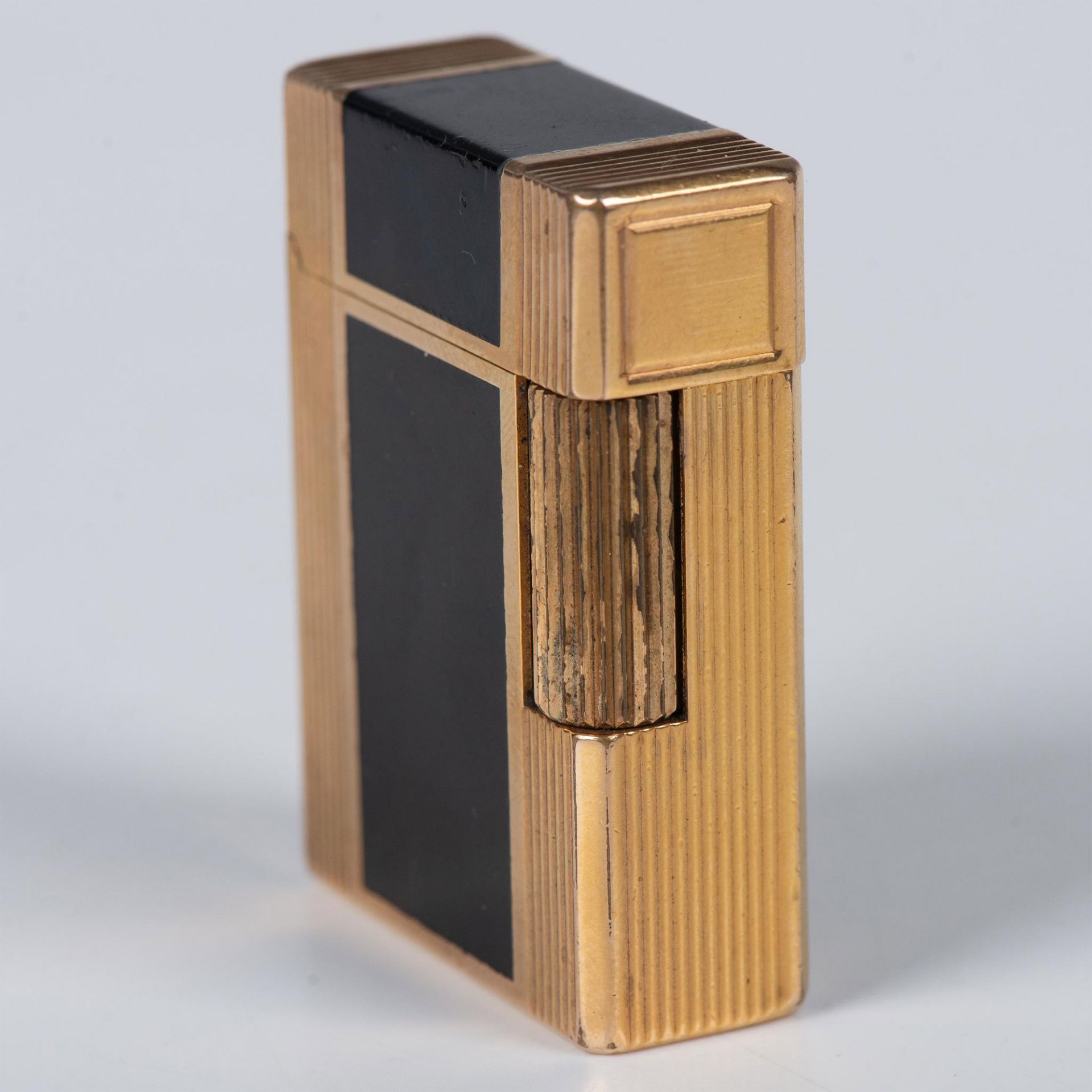 S.T. Dupont Vintage Black Enamel Gold Plated Pocket Lighter - Image 6 of 11